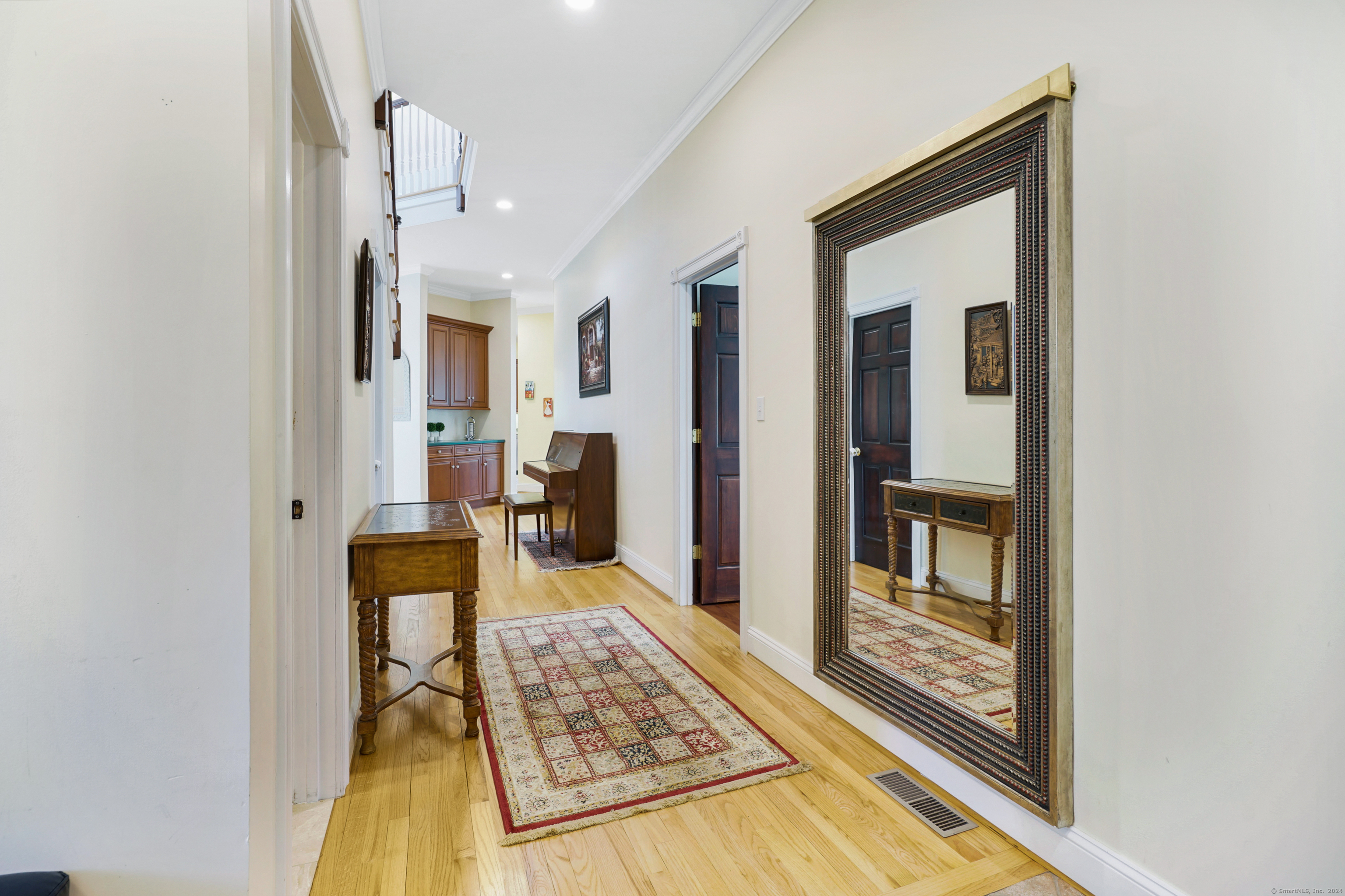 529 Eastbury Hill Road