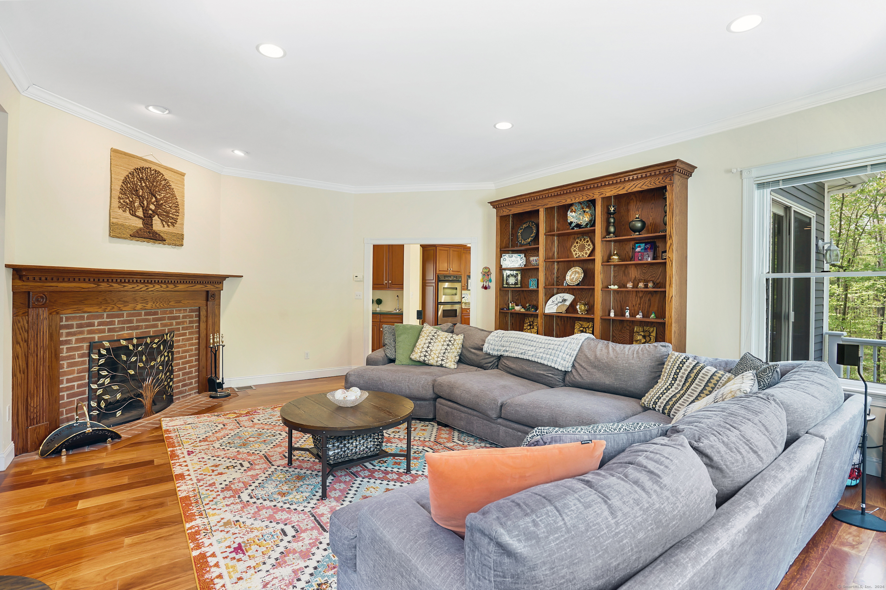 529 Eastbury Hill Road