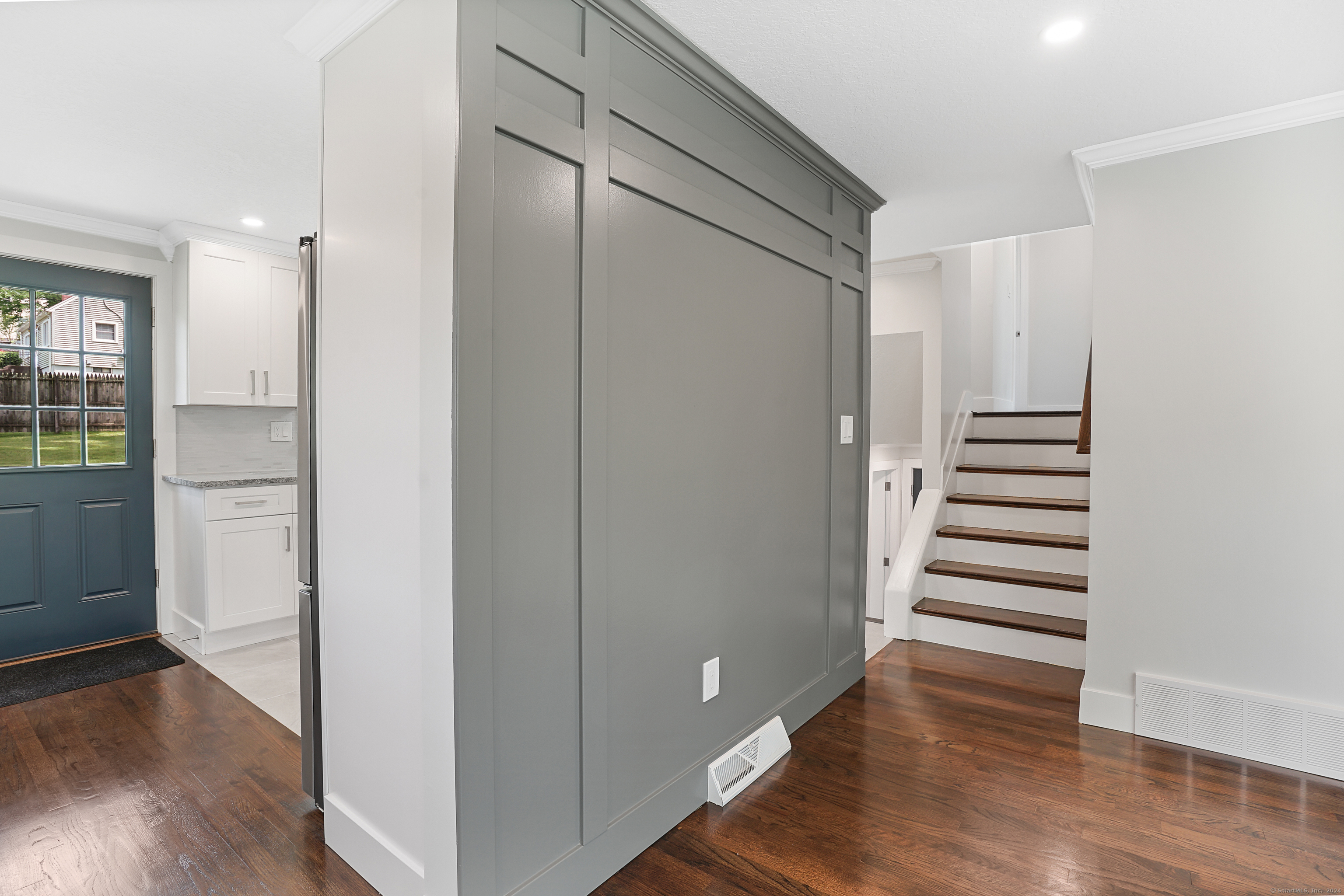 2 Foster Drive