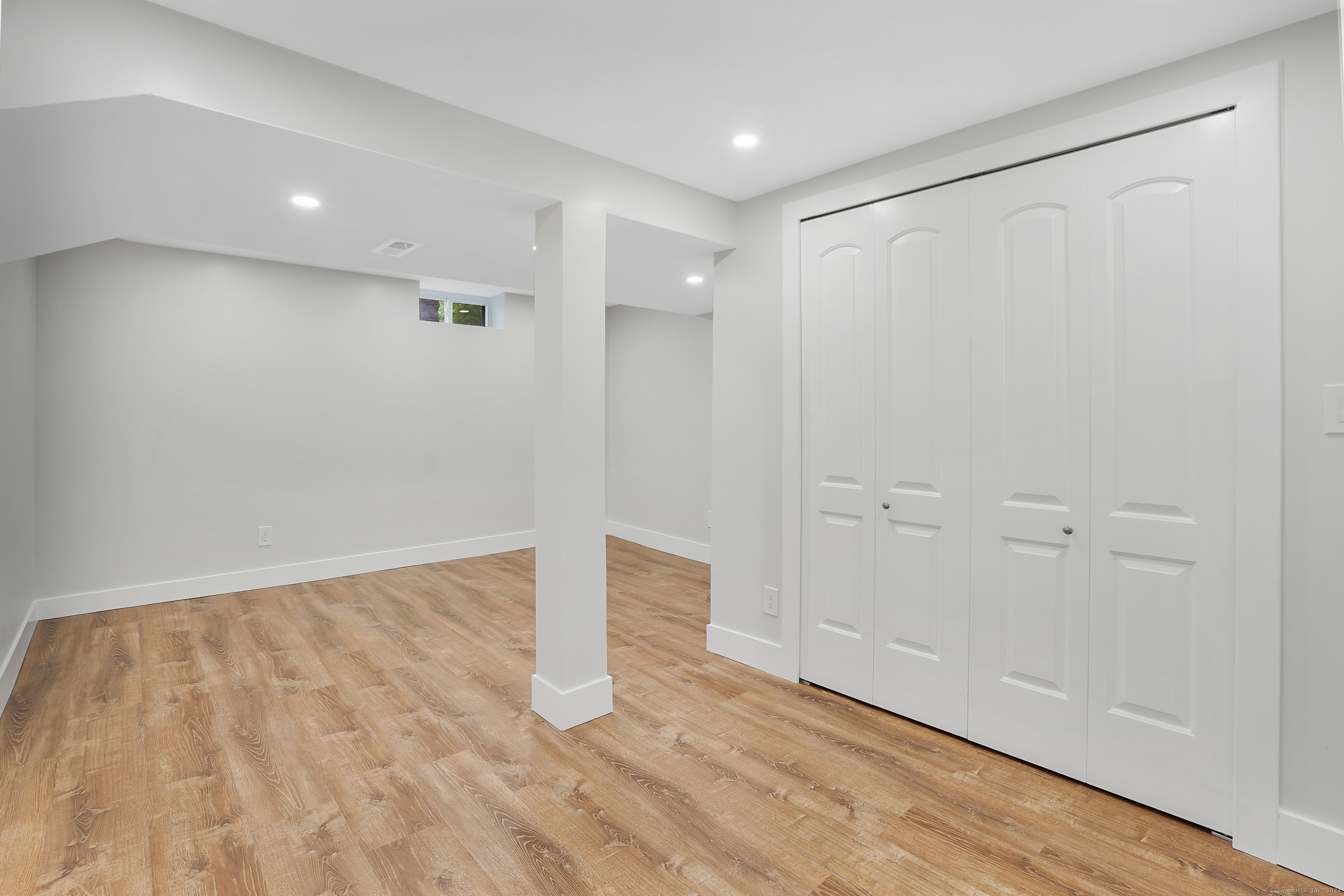 2 Foster Drive