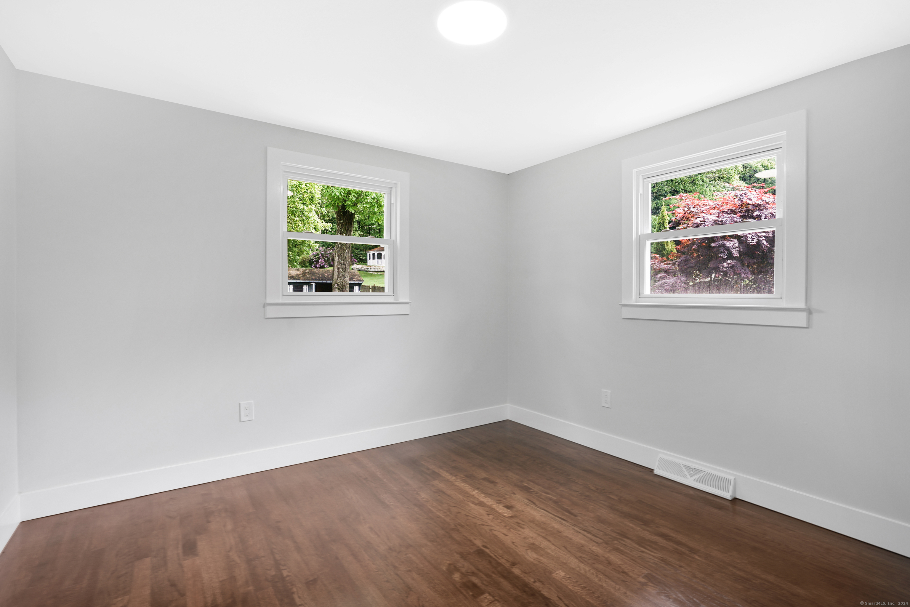2 Foster Drive