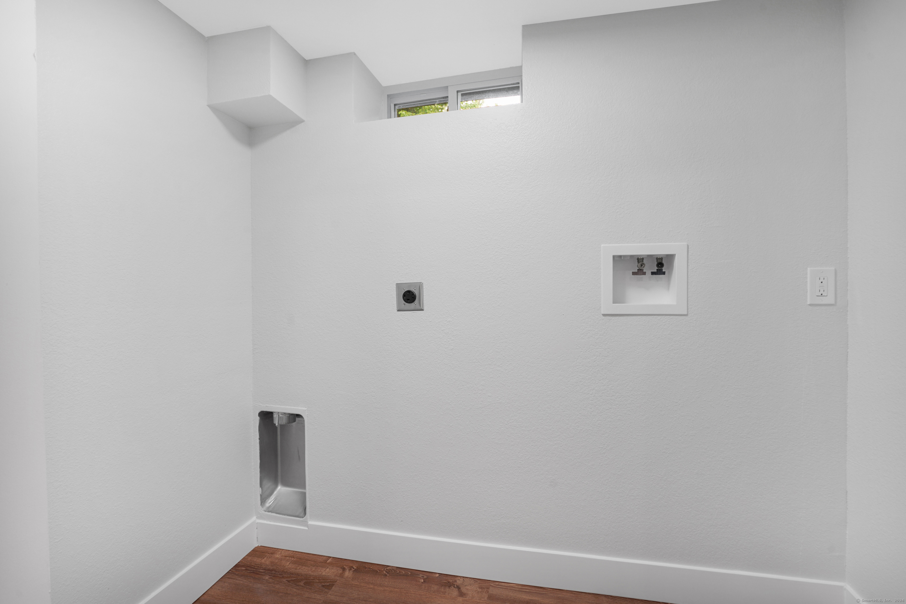 2 Foster Drive