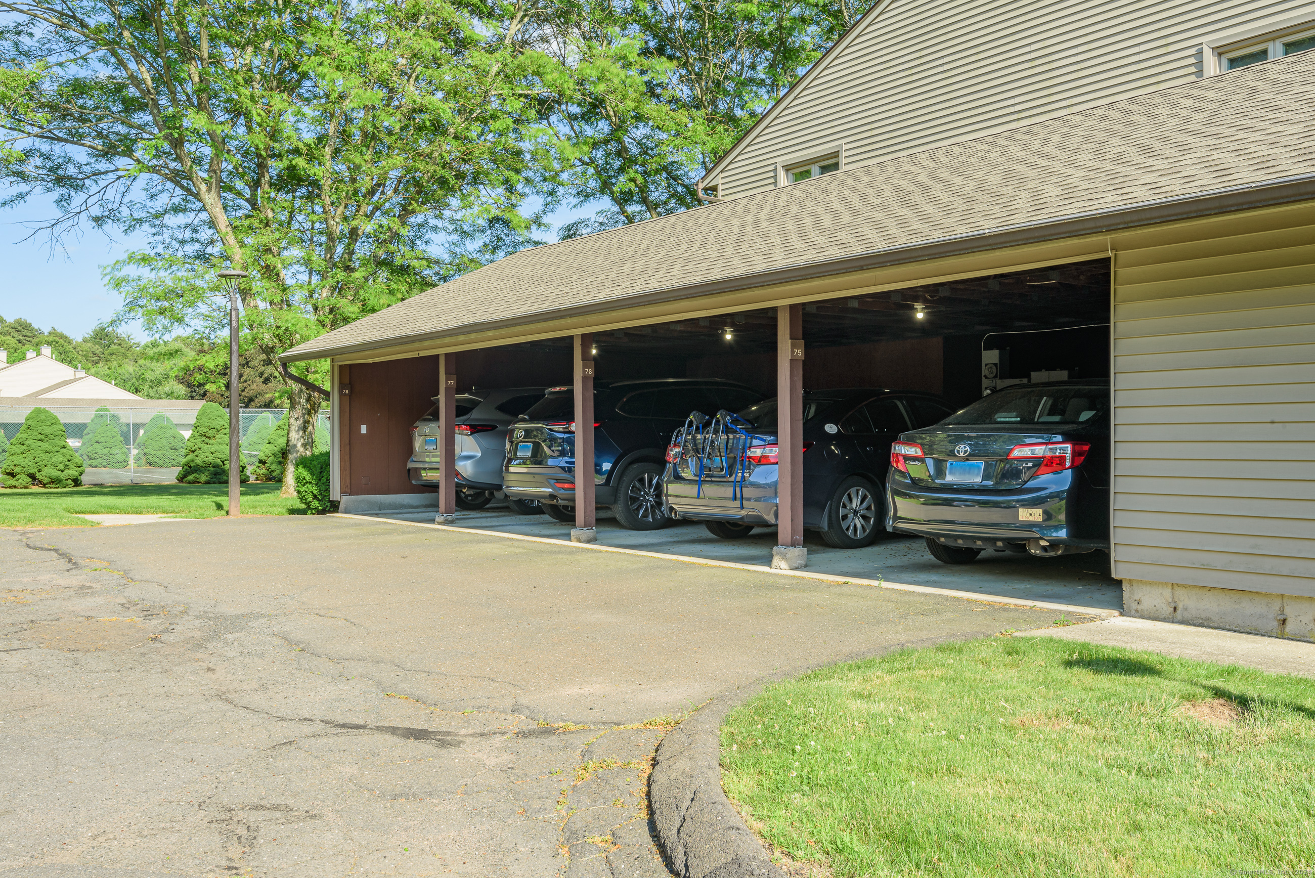 447 South Main Street 78