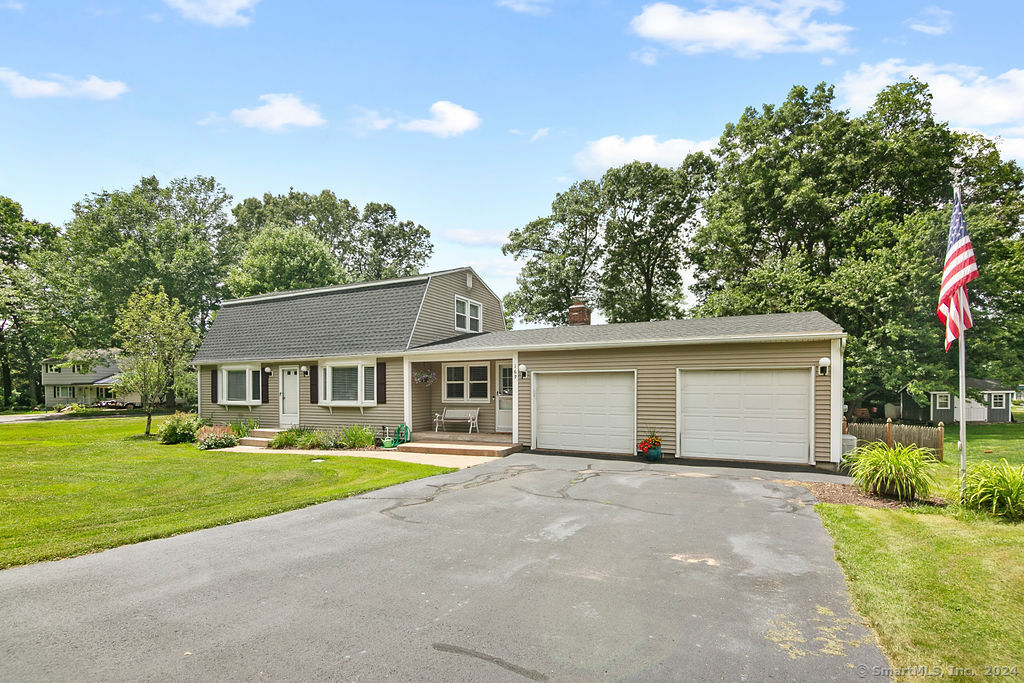 169 Cambridge Drive