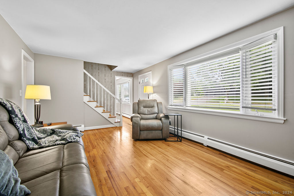 169 Cambridge Drive