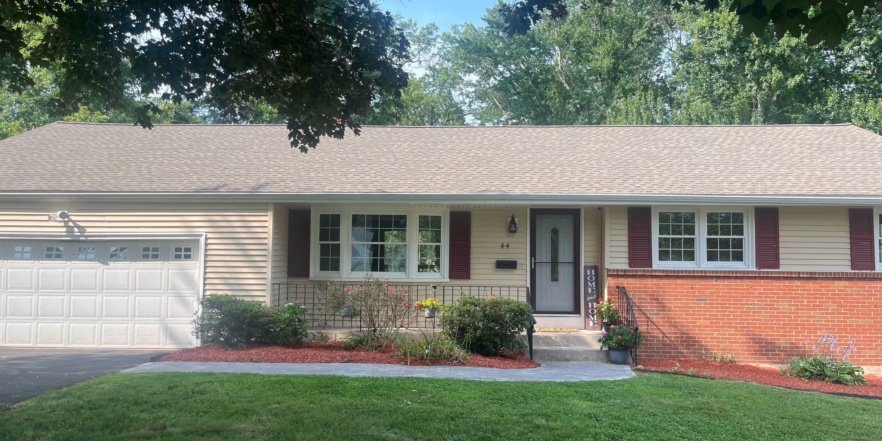 44 Hartwell Road