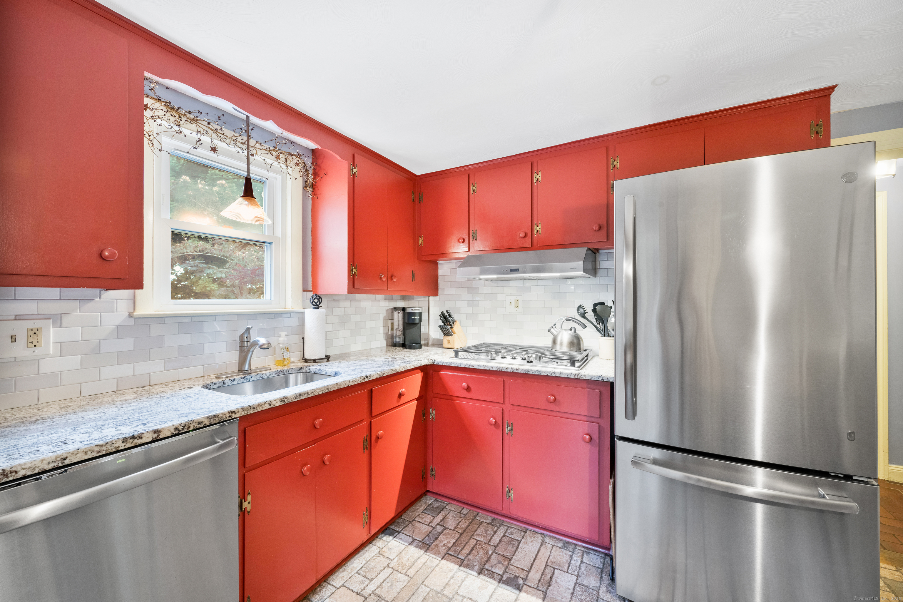 498 Forbes Street
