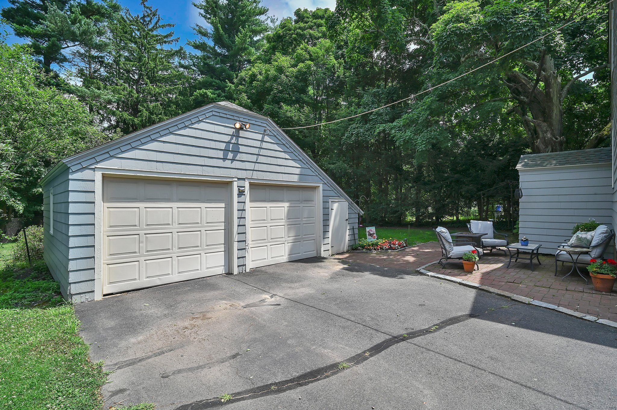 498 Forbes Street
