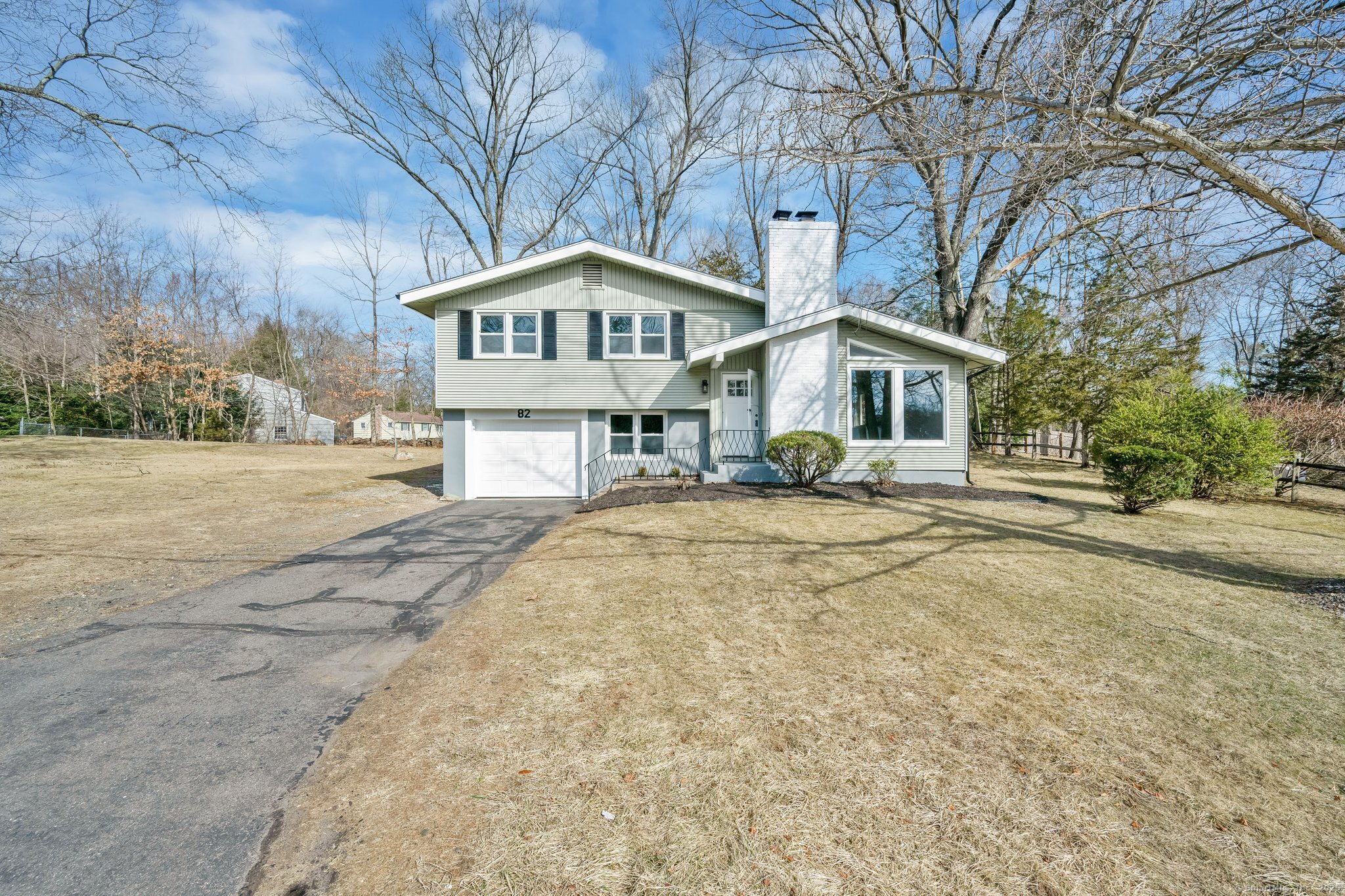 82 Hillside Avenue