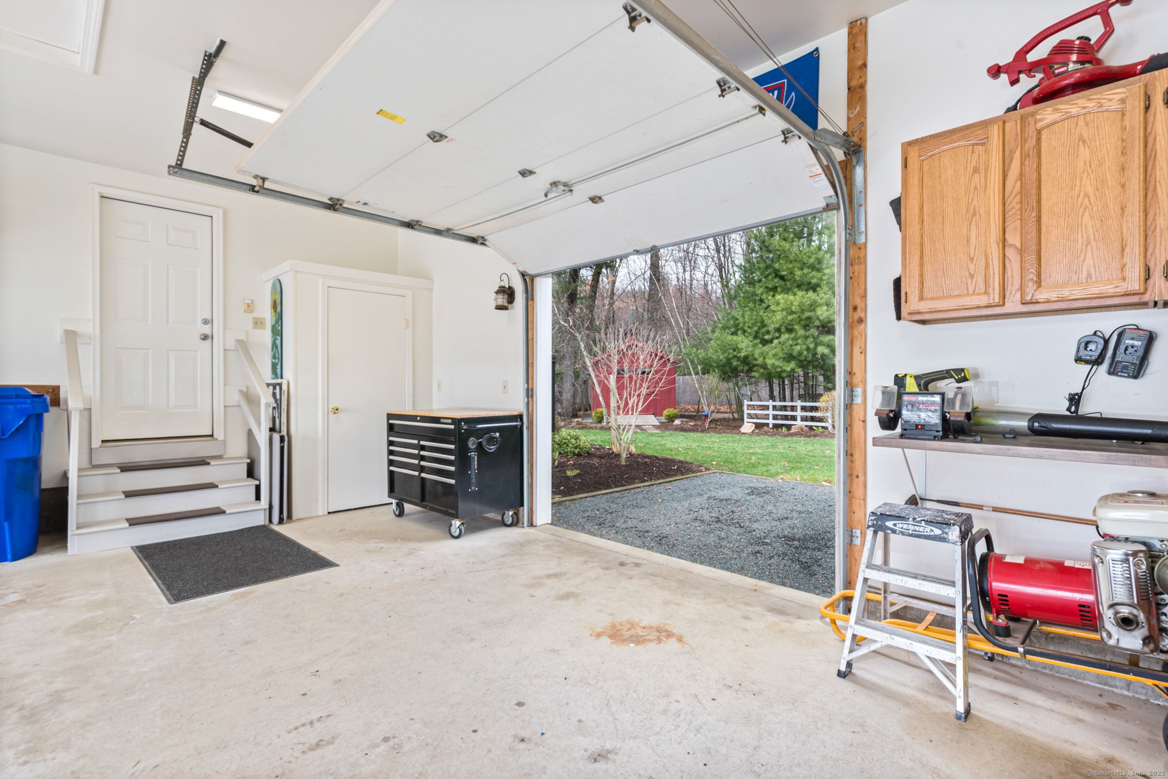 15 Oakwood Street