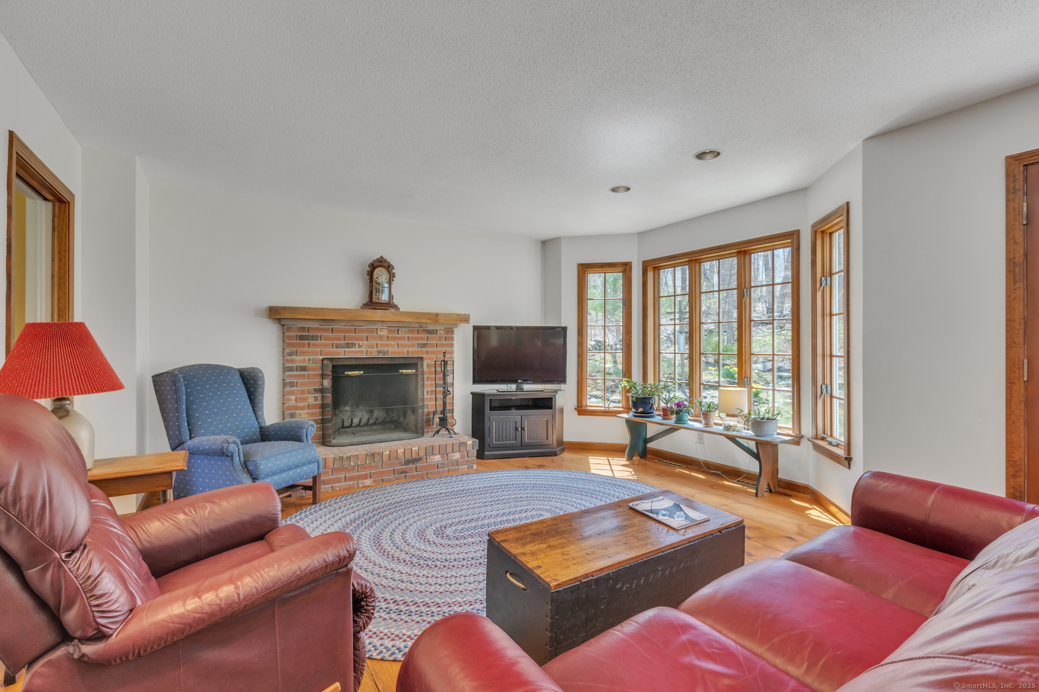 12 Dilaj Drive