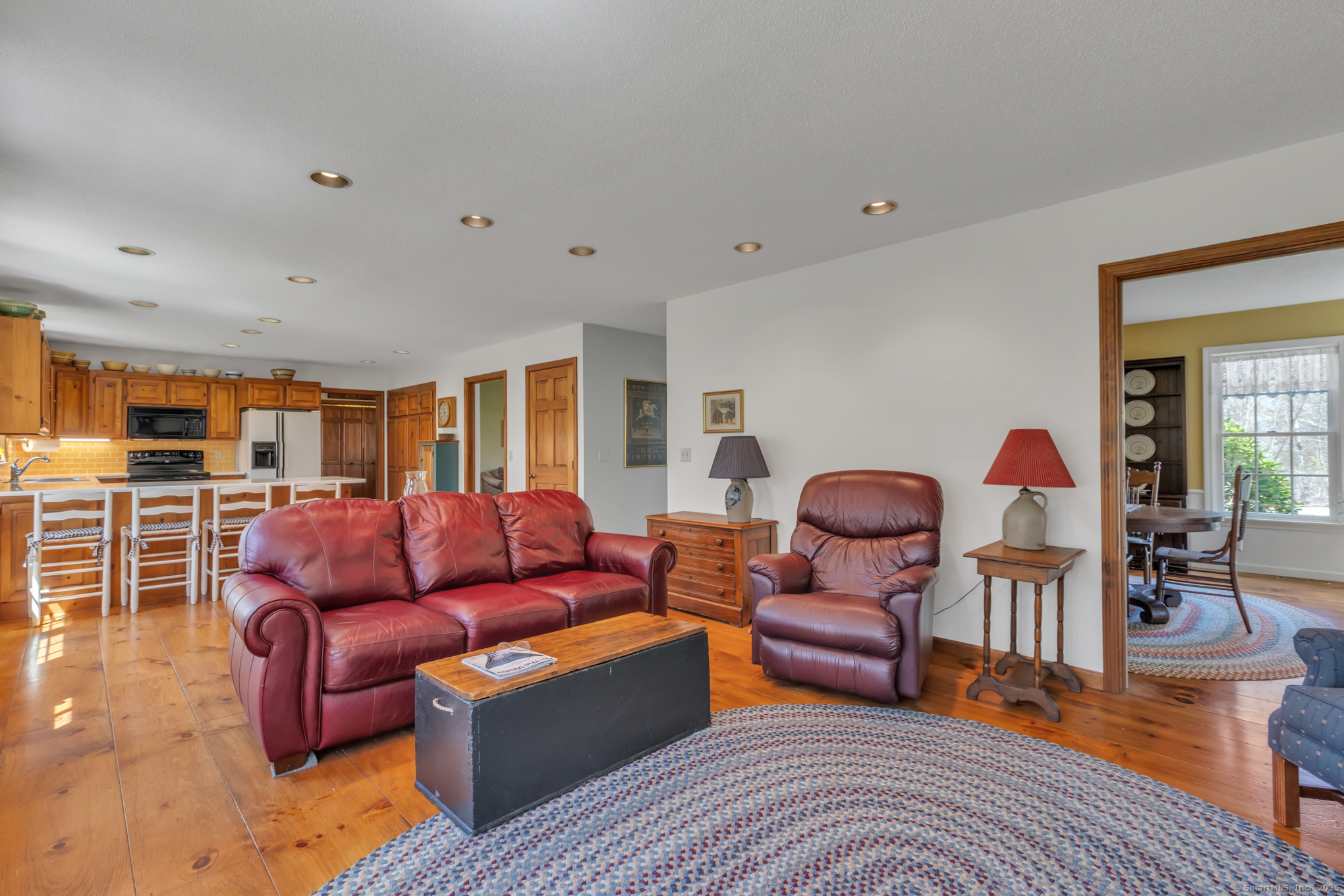 12 Dilaj Drive