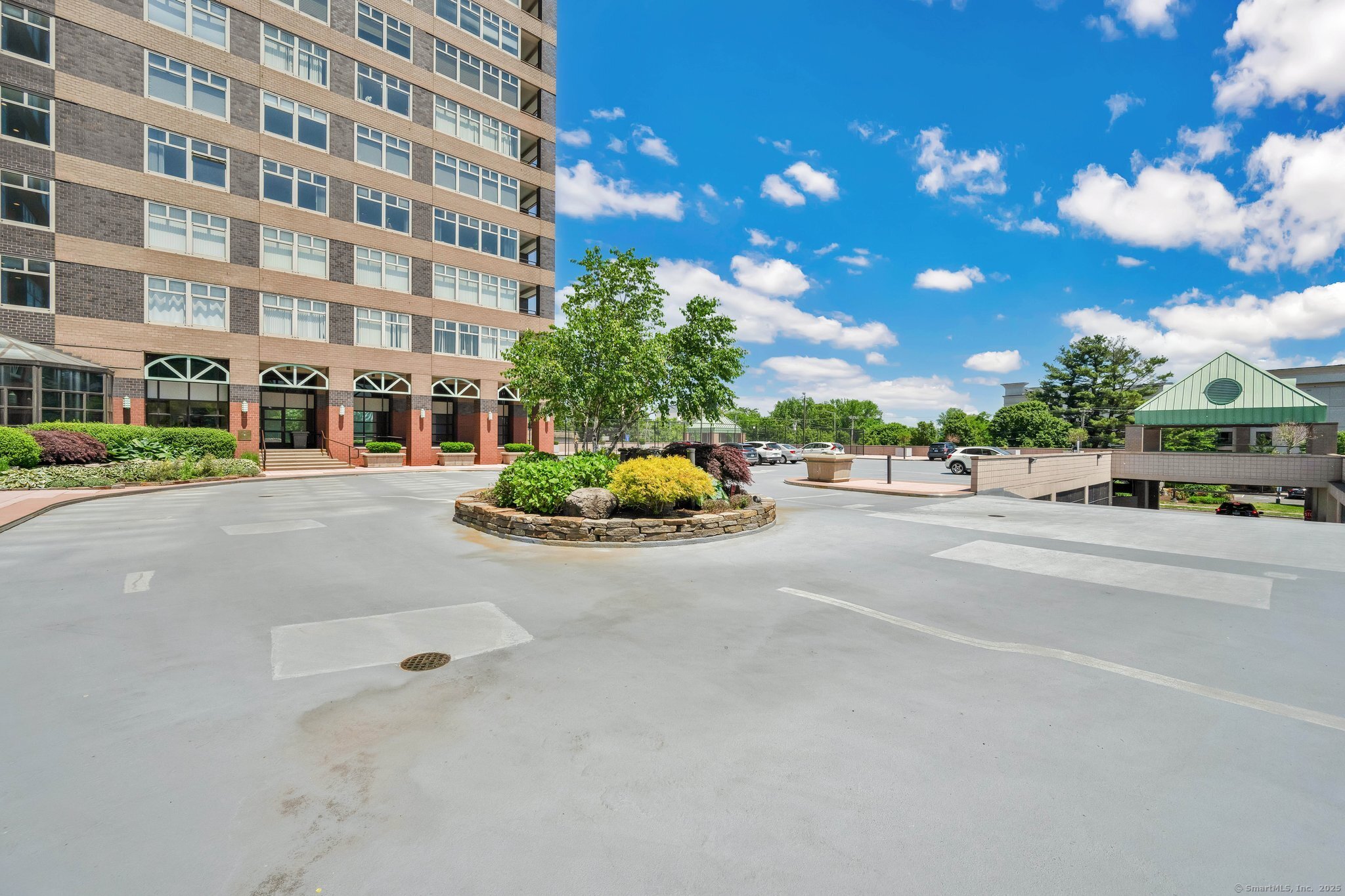 235 East River Drive APT 704
