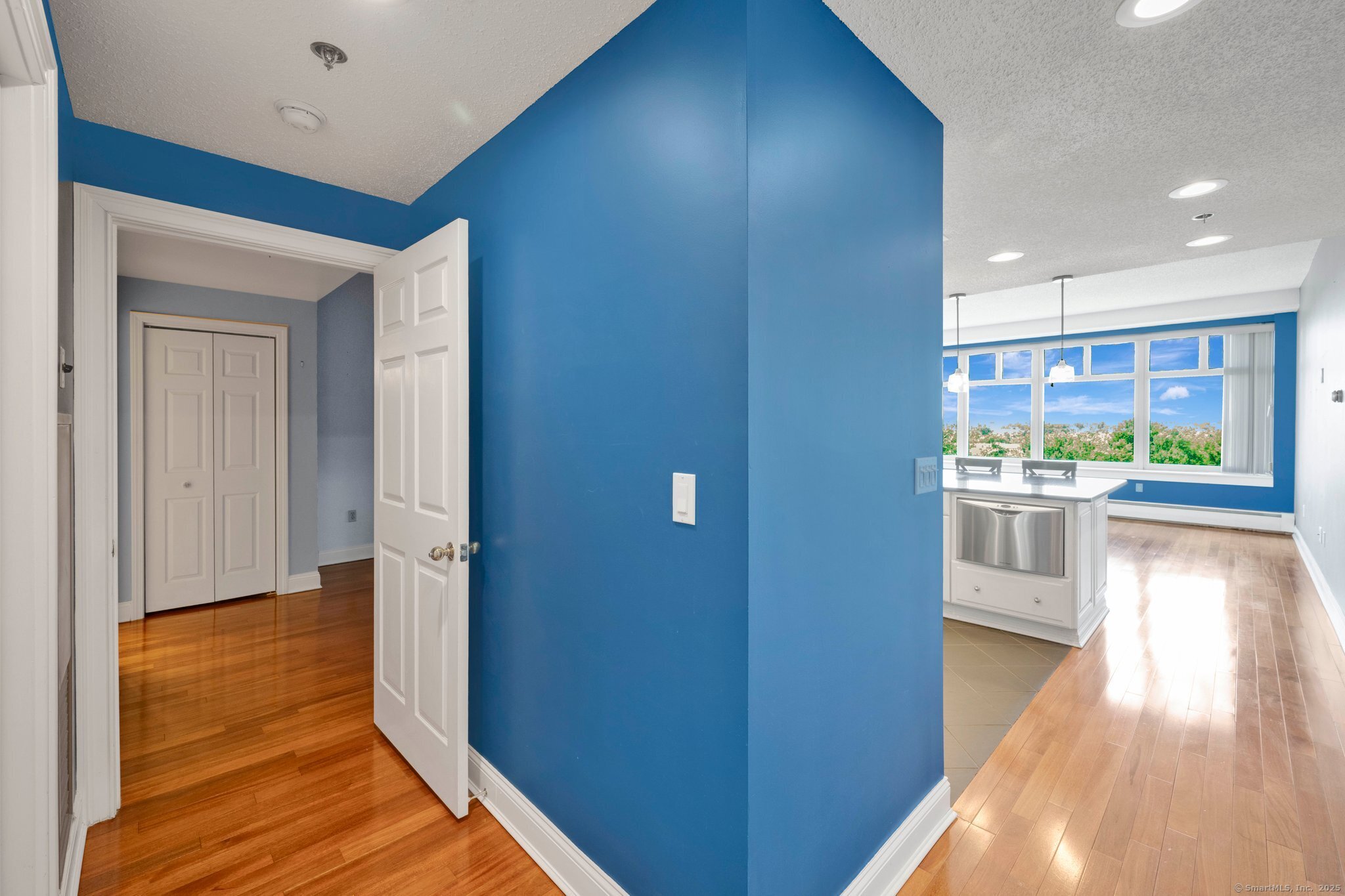 235 East River Drive APT 704