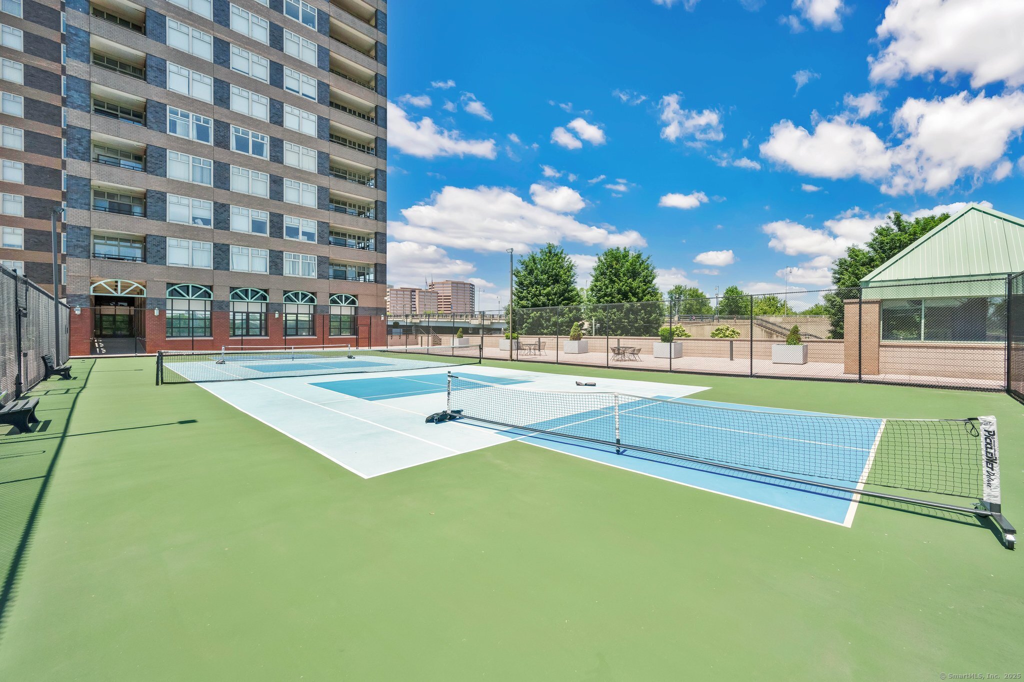 235 East River Drive APT 704