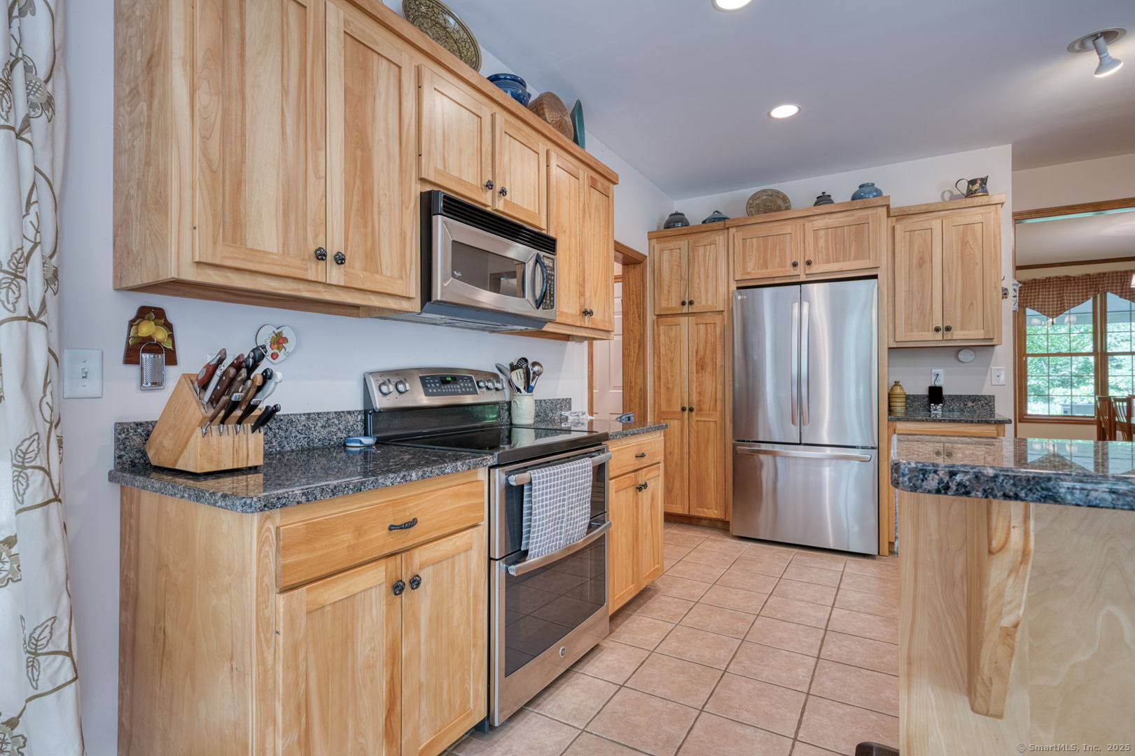 1047 Merrow Road