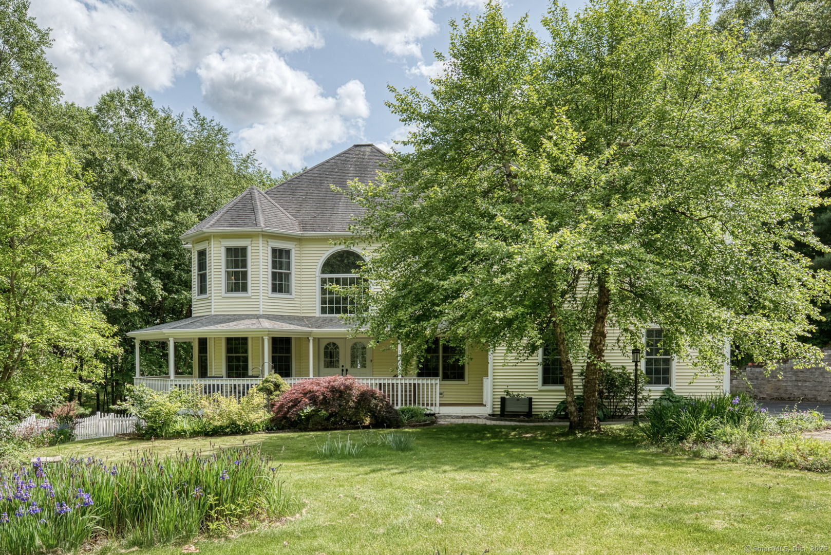 1047 Merrow Road