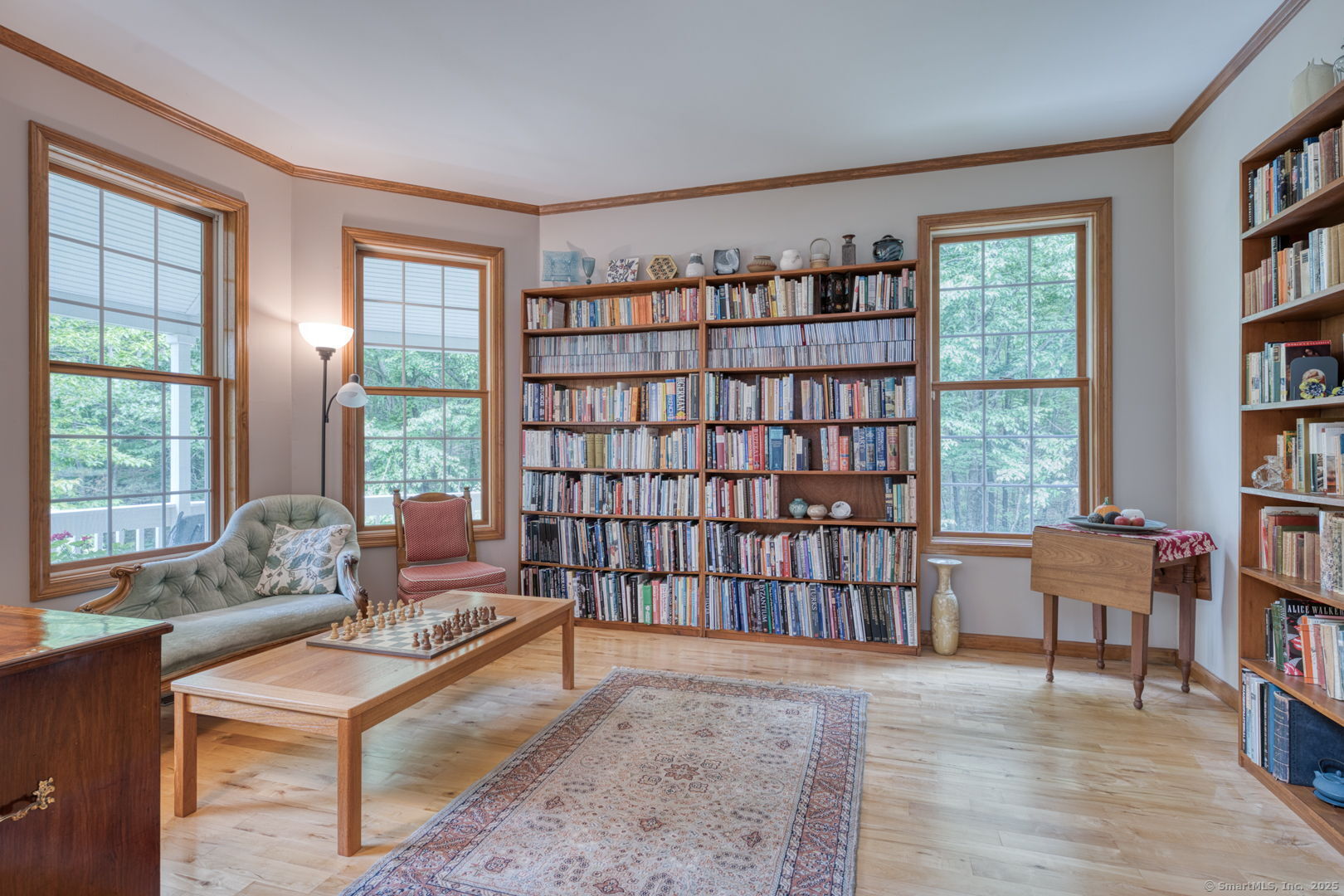 1047 Merrow Road