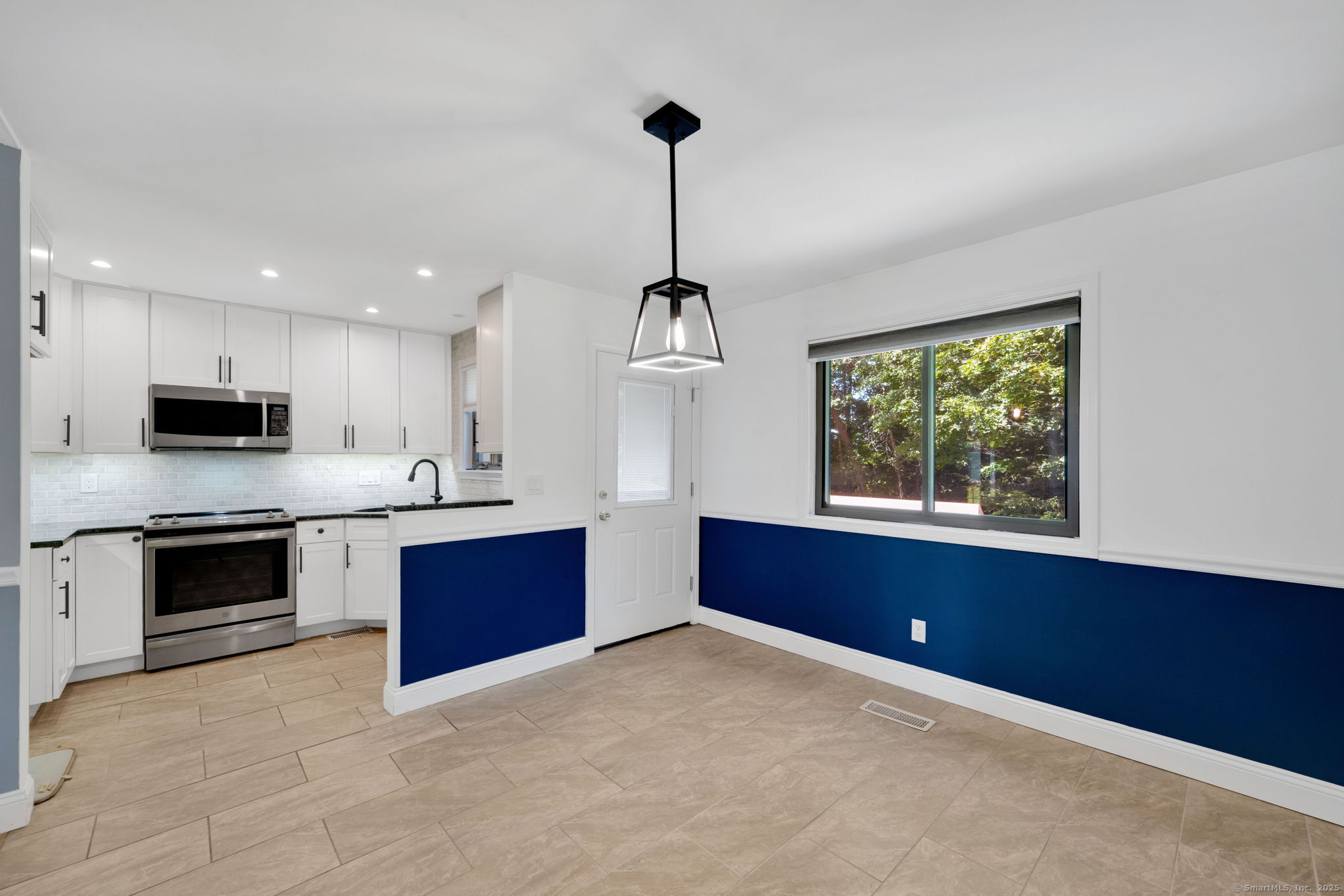 242 Talcottville Road 105
