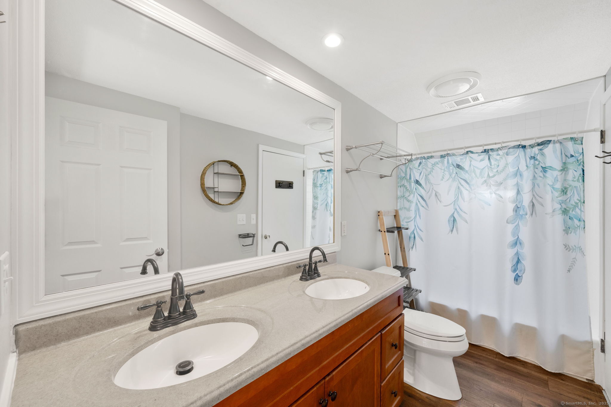 242 Talcottville Road 105