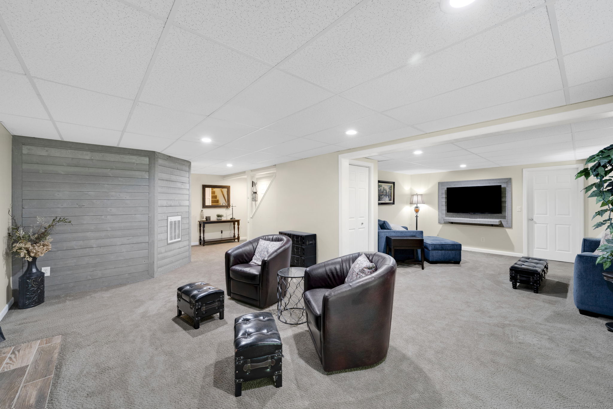 95 Derek Drive
