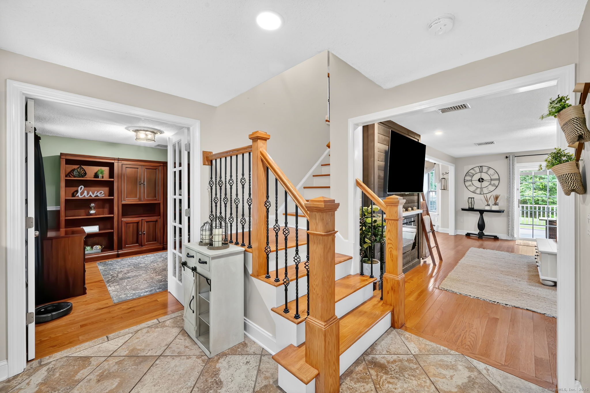 95 Derek Drive