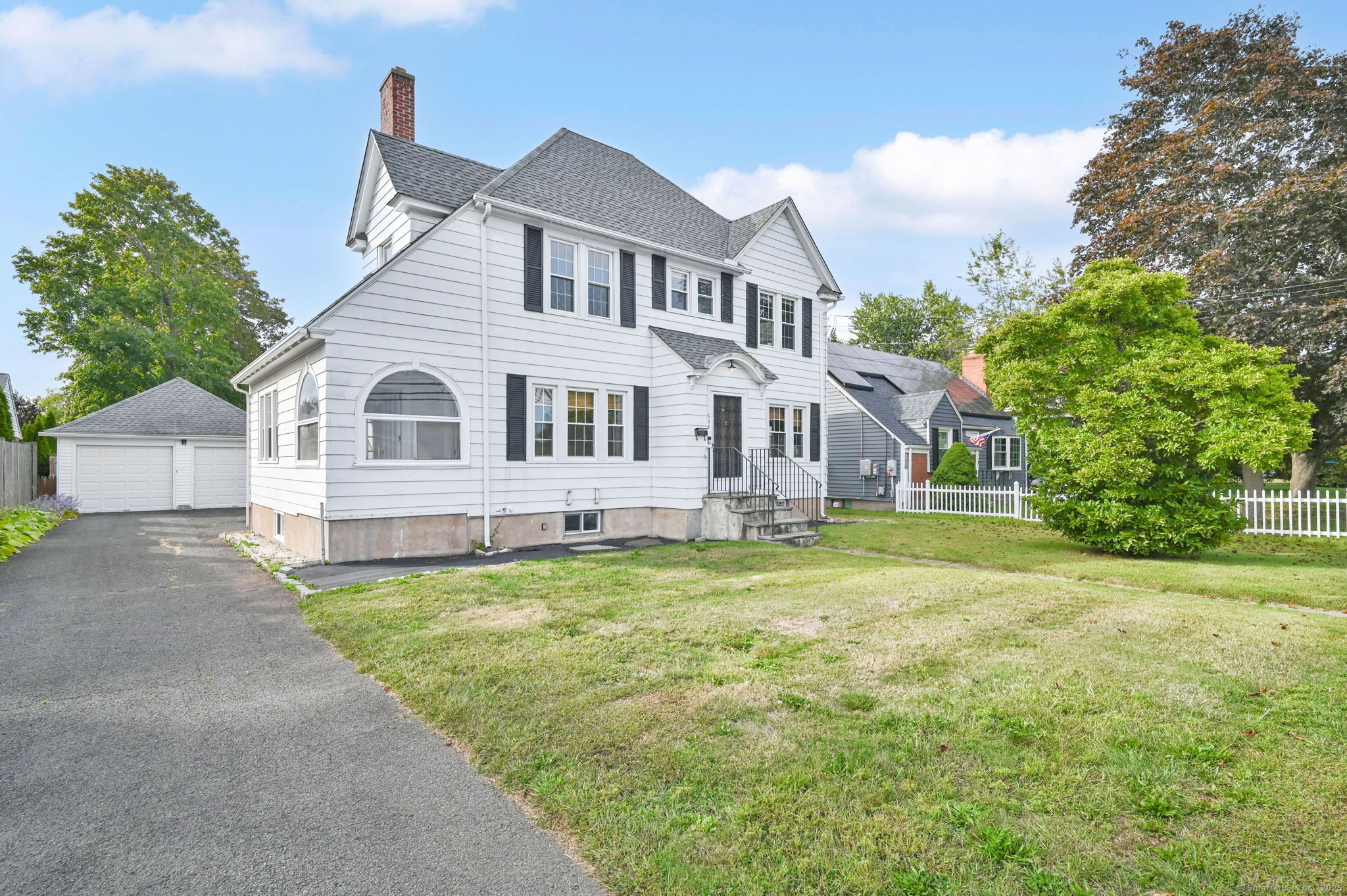 639 Main Street
