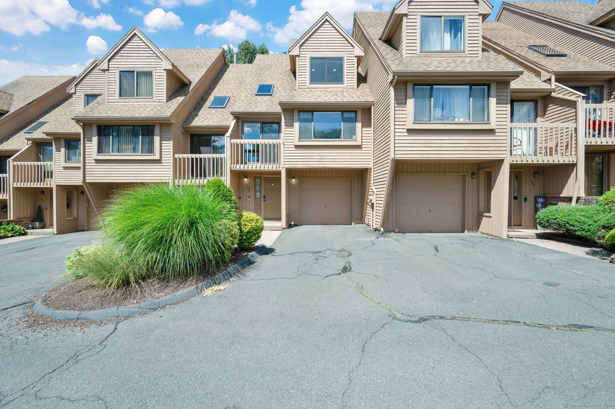242 Talcottville Road 105