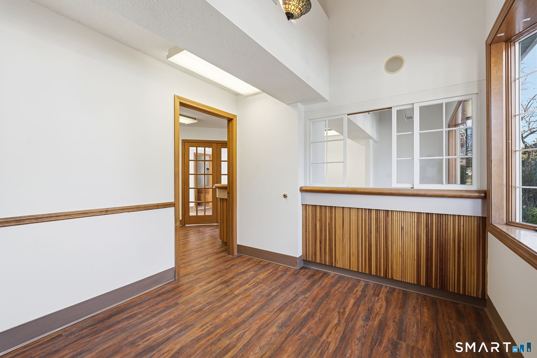 1050 Sullivan Avenue STE A1