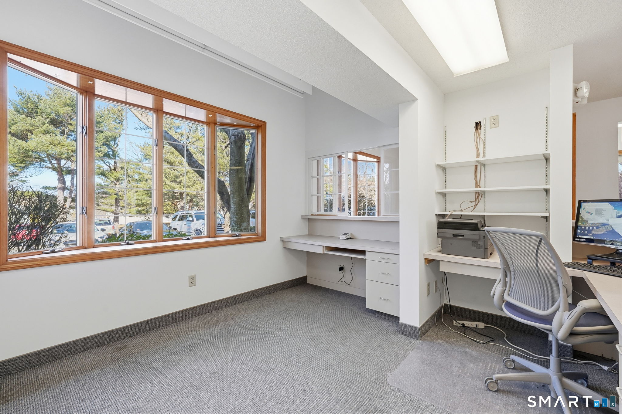 1050 Sullivan Avenue STE A1