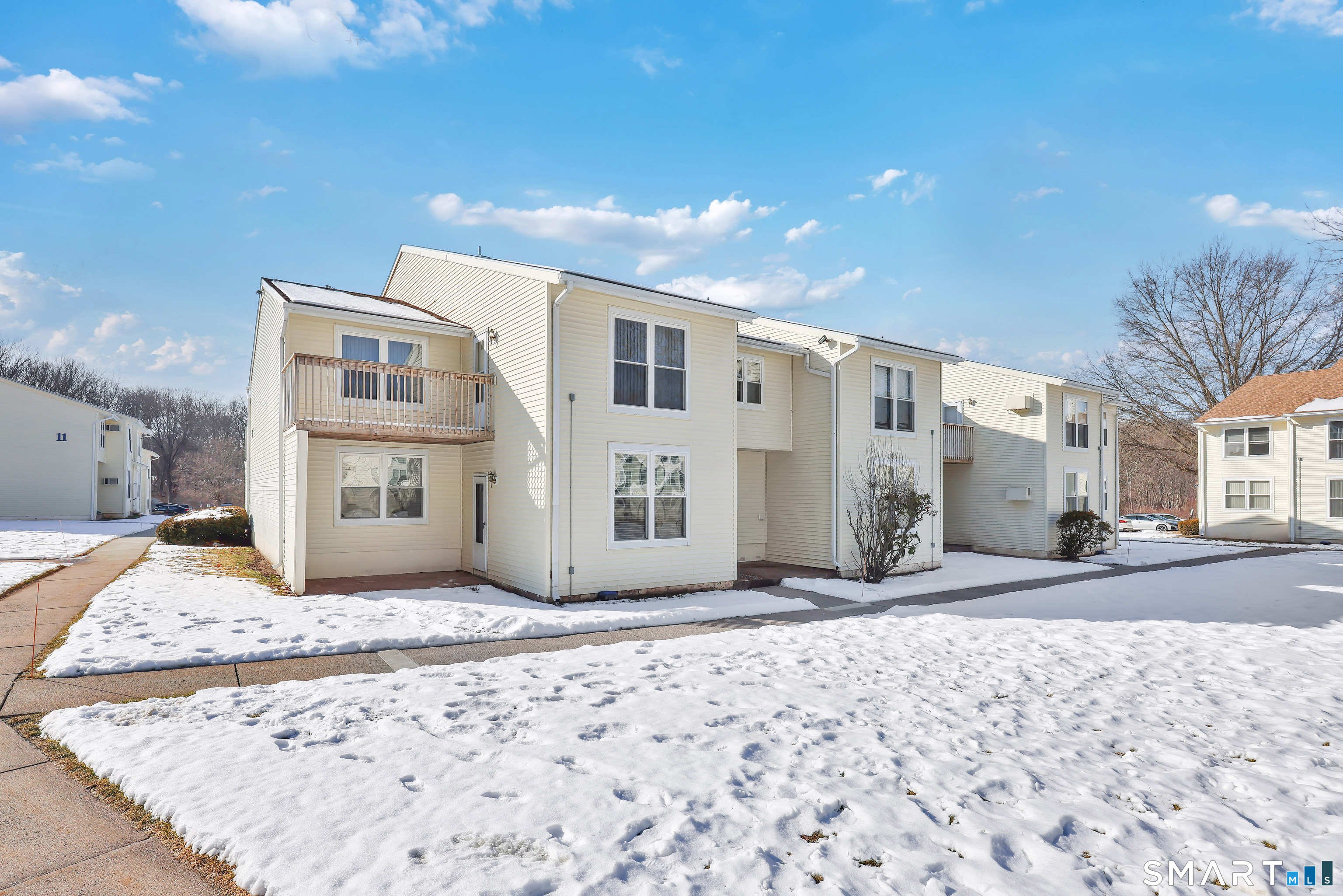 949 Pleasant Vly Road 5-1