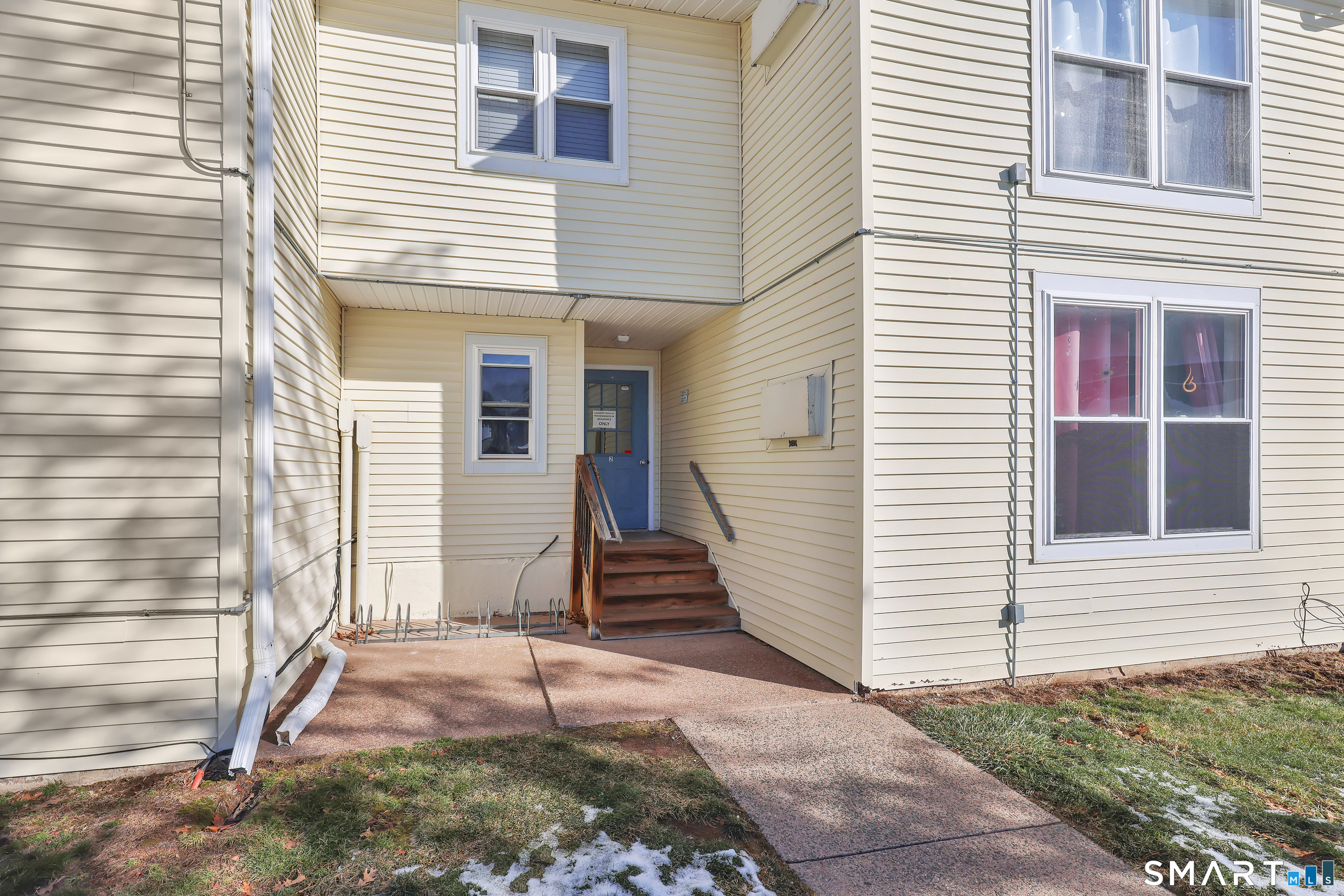 949 Pleasant Vly Road 5-1