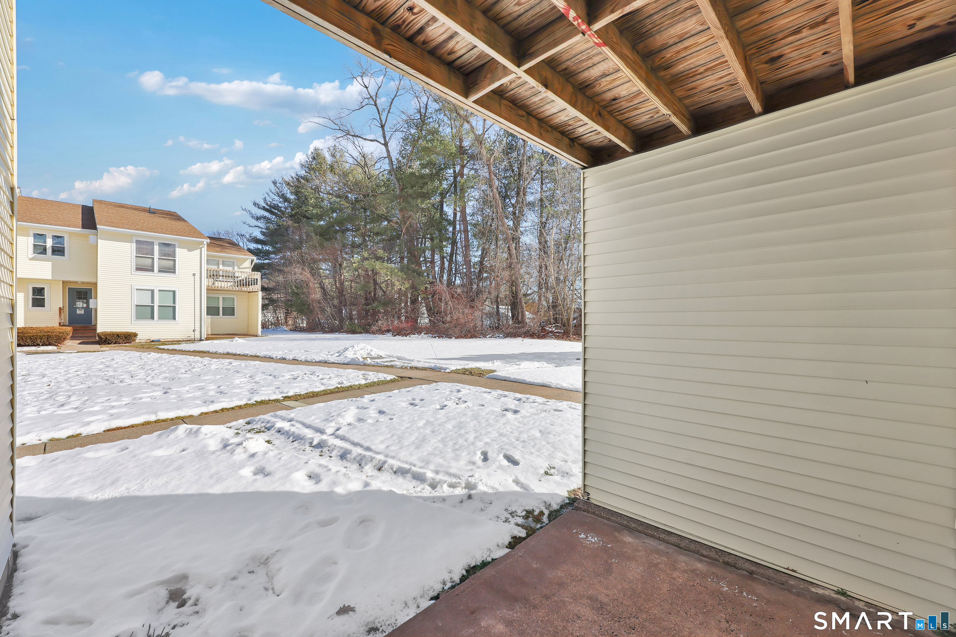 949 Pleasant Vly Road 5-1