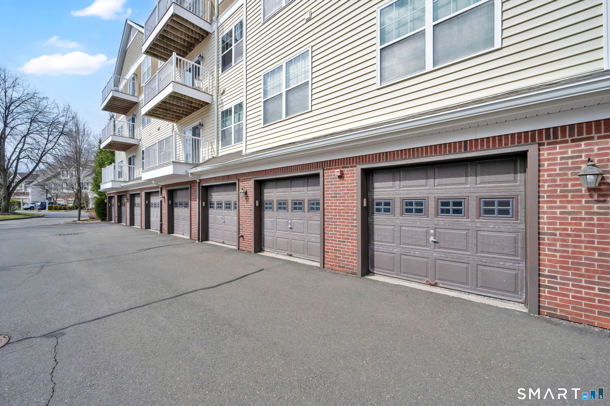 26 Schoolhouse Drive 209