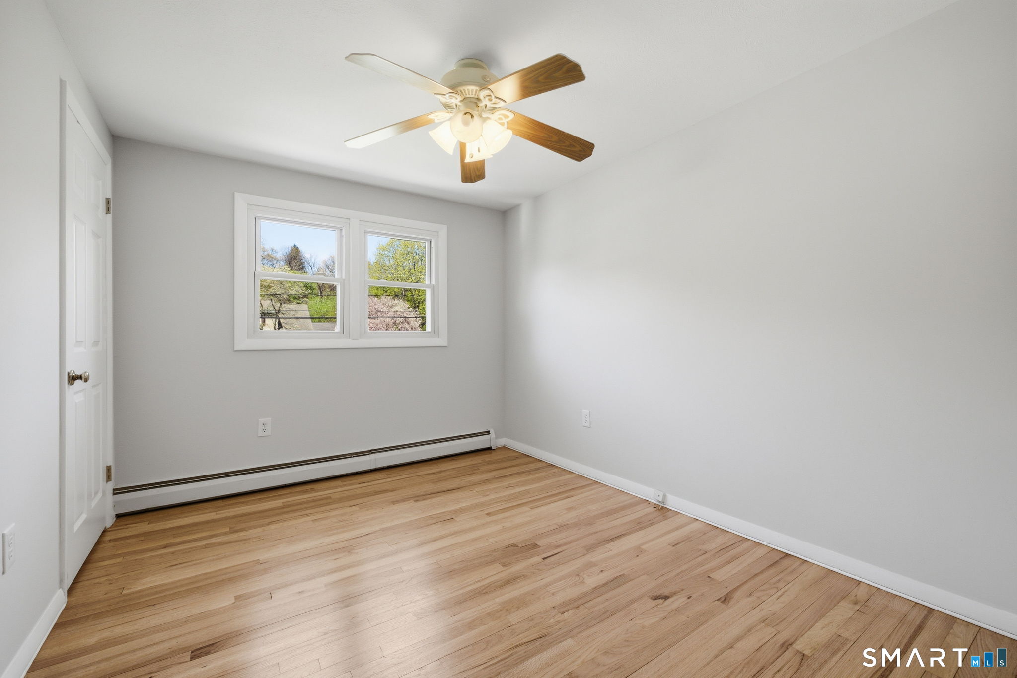 34 Kenneth Drive