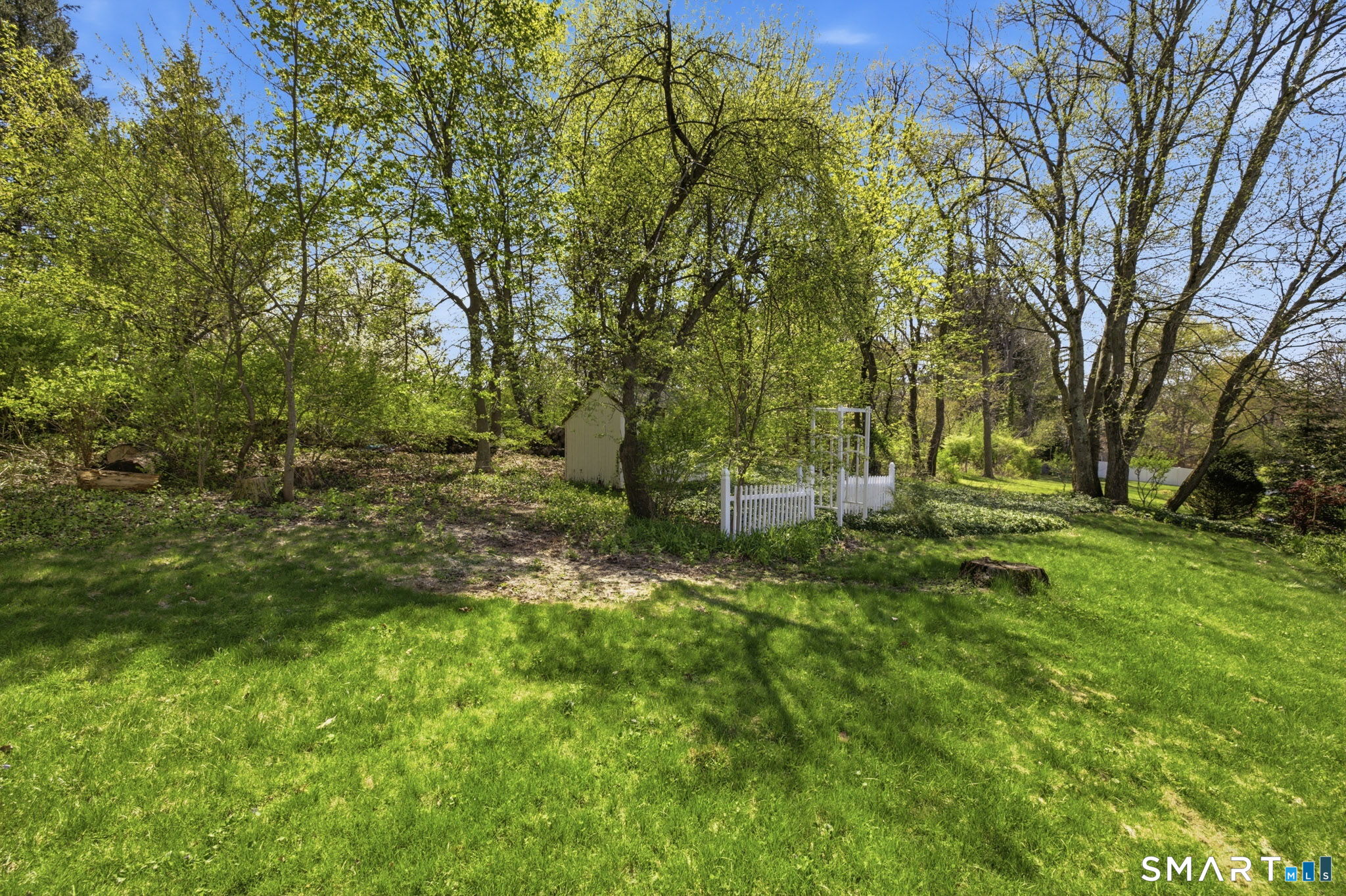 34 Kenneth Drive