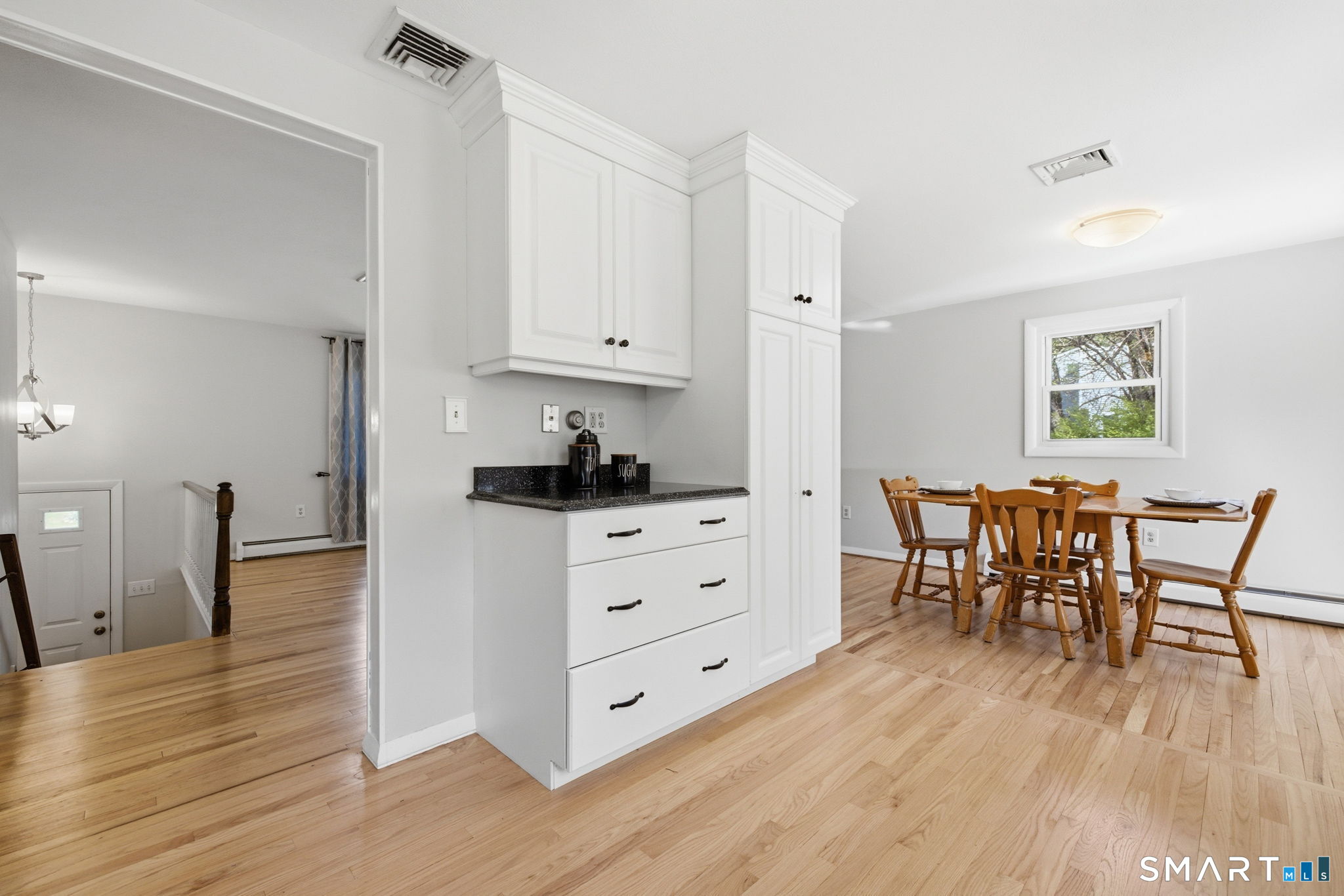 34 Kenneth Drive