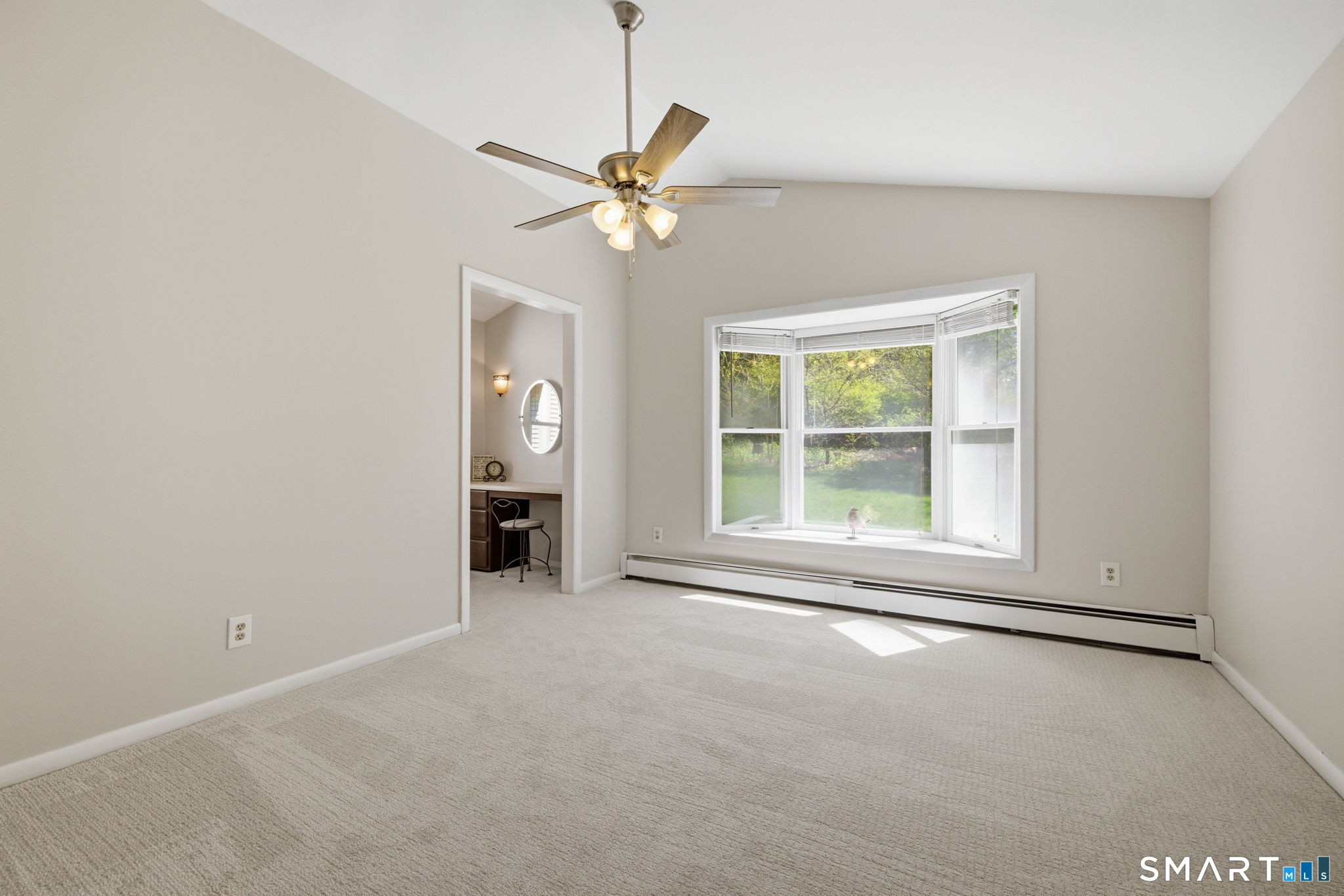 34 Kenneth Drive
