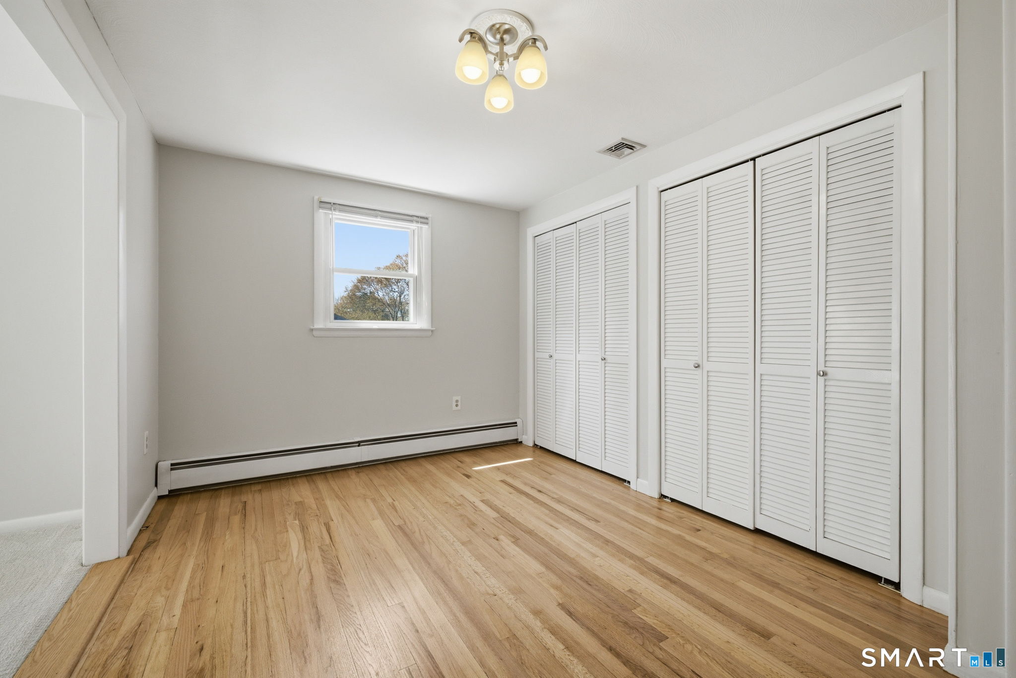 34 Kenneth Drive