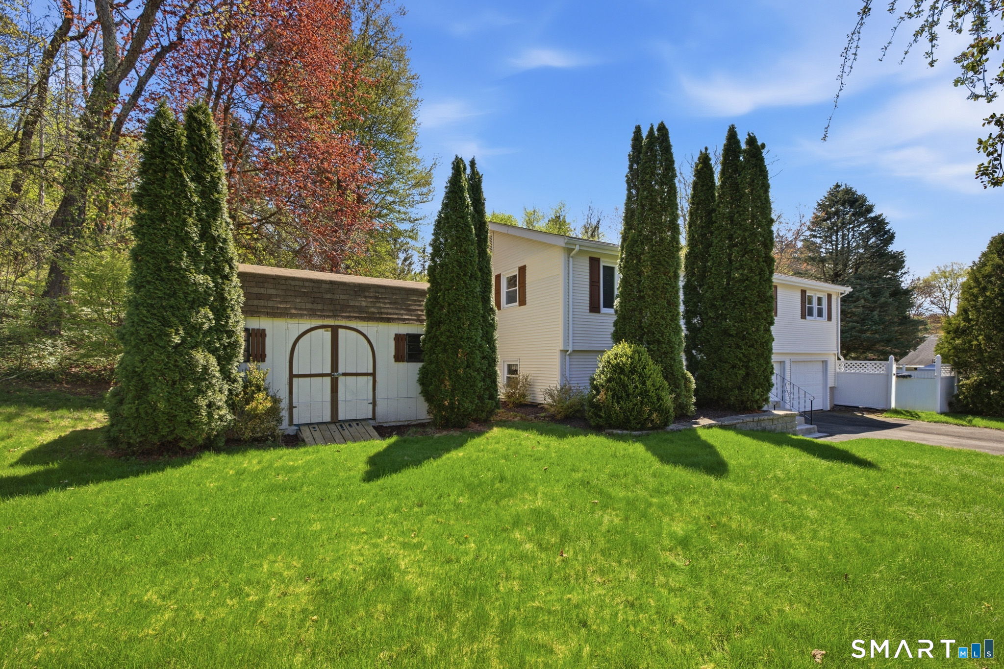 34 Kenneth Drive