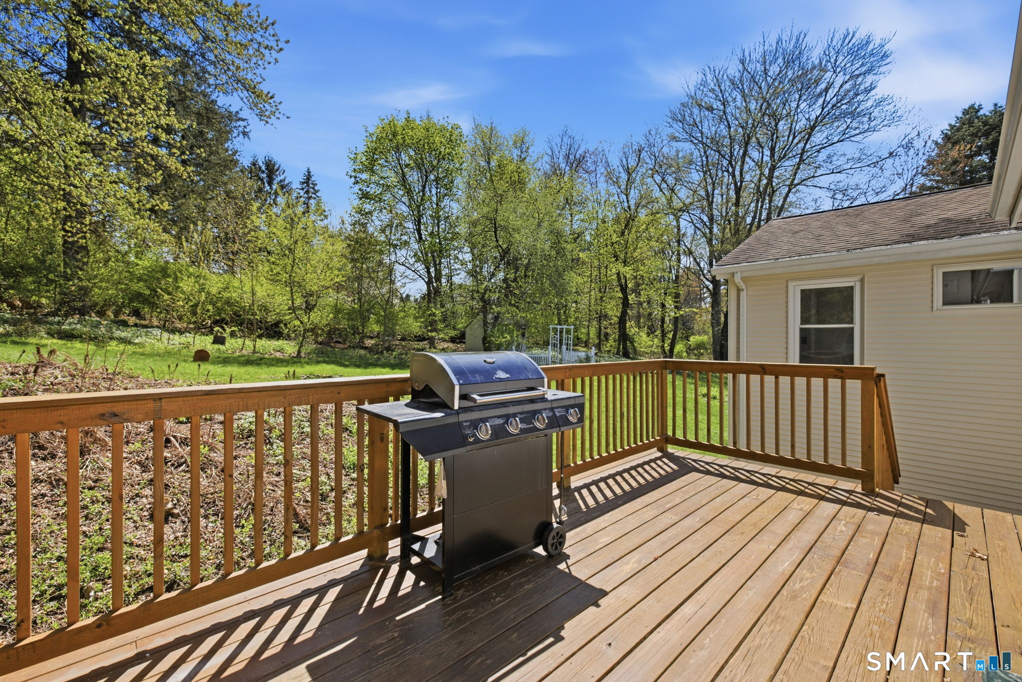 34 Kenneth Drive