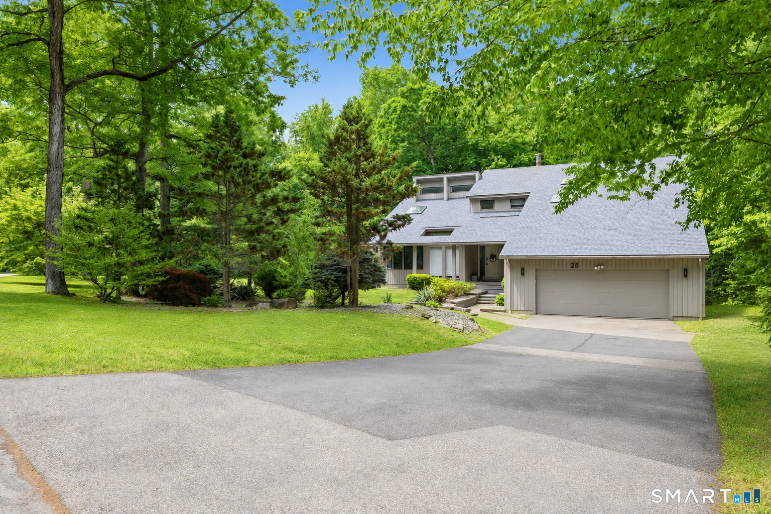 25 Eagle Rock Trail