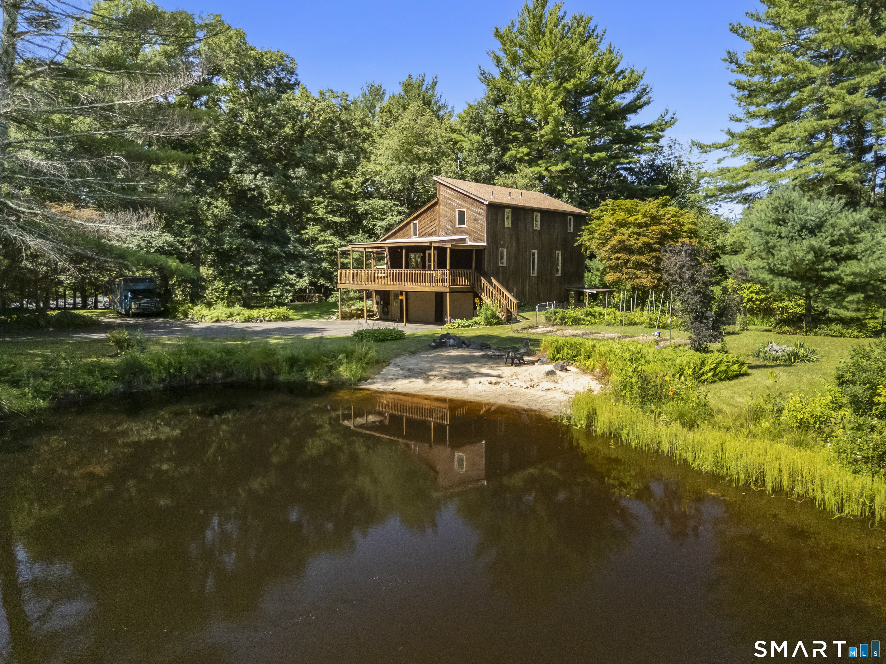 1235 Tolland Stage Road