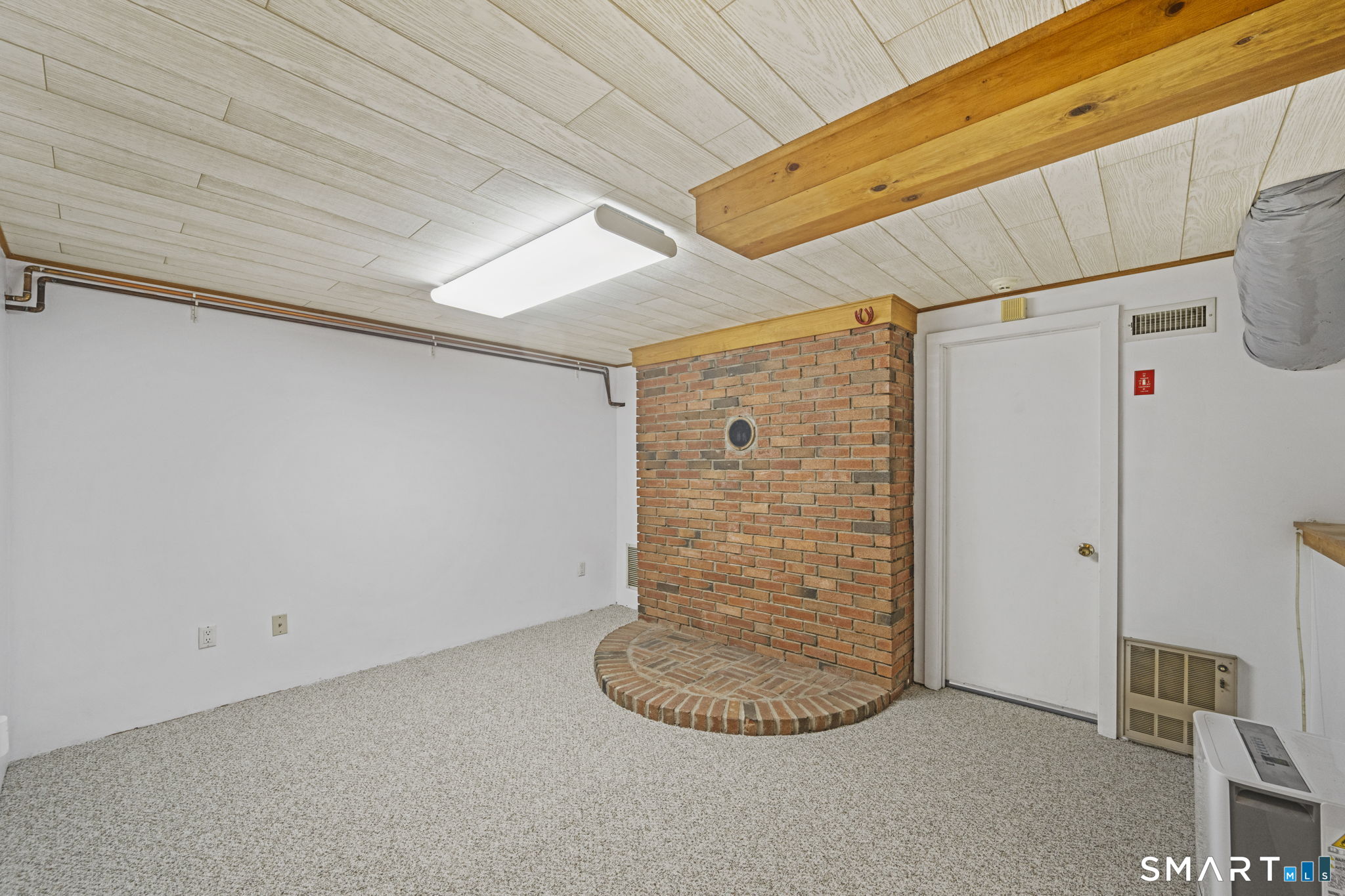 1235 Tolland Stage Road
