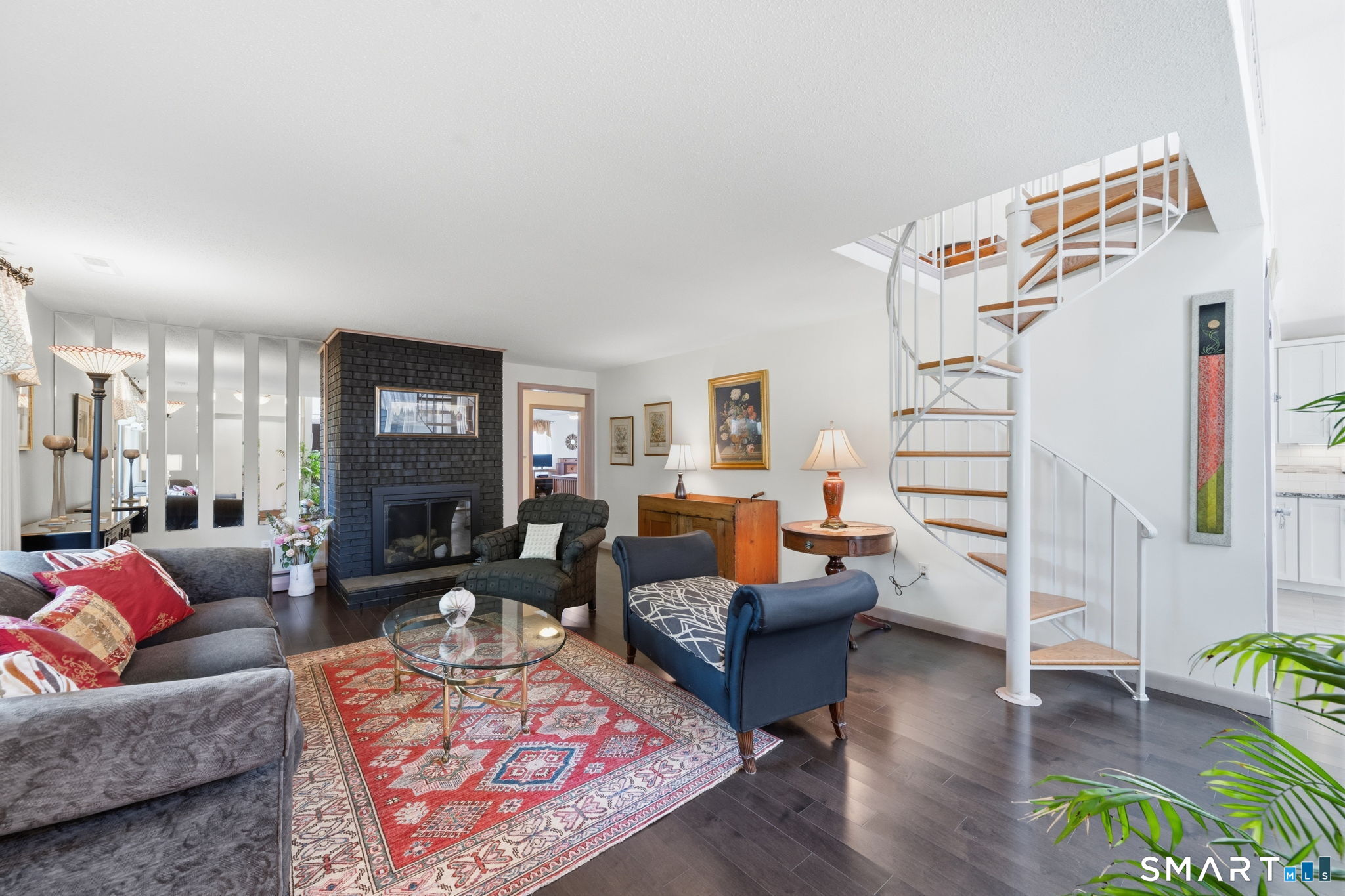 89 Mohegan Drive