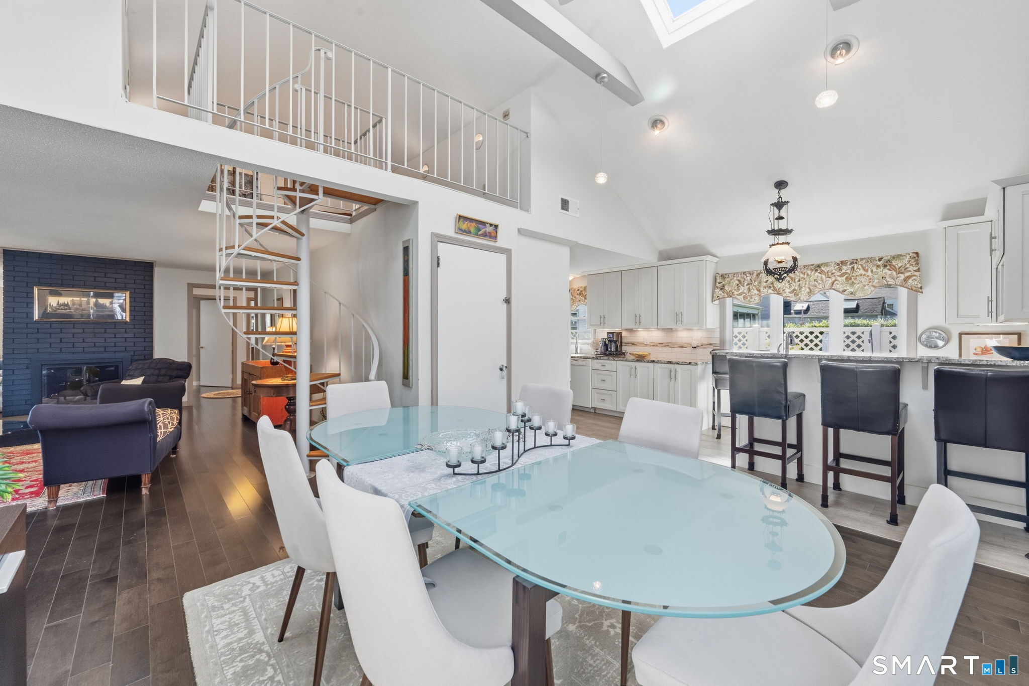 89 Mohegan Drive