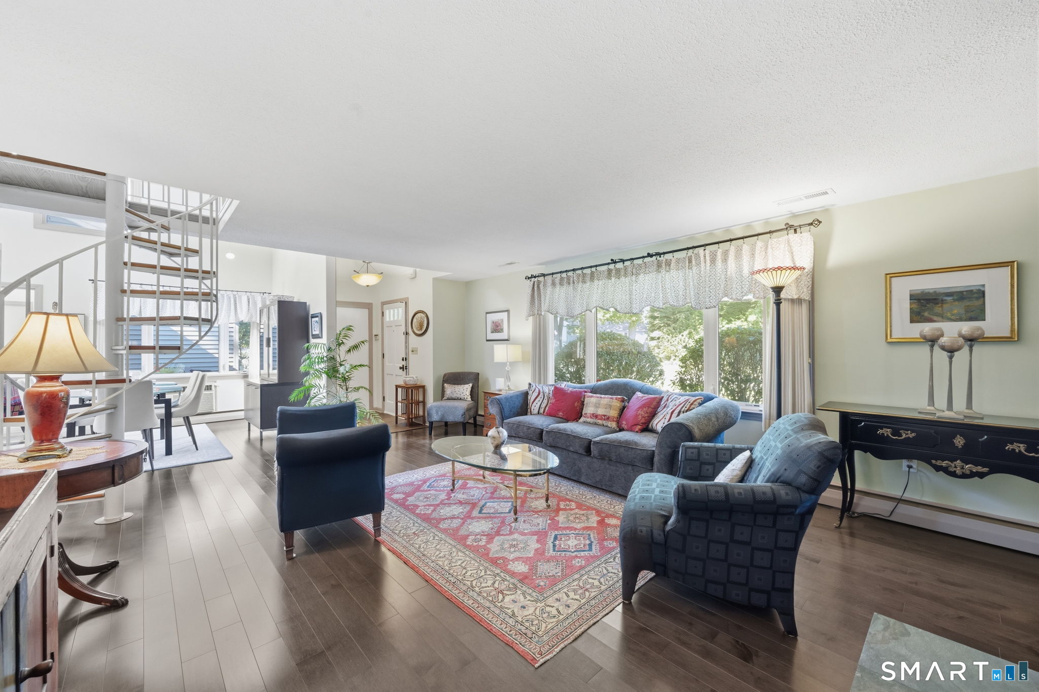 89 Mohegan Drive