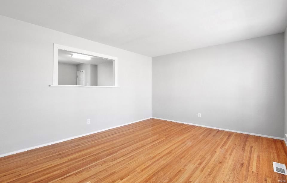 8 San Mateo Drive