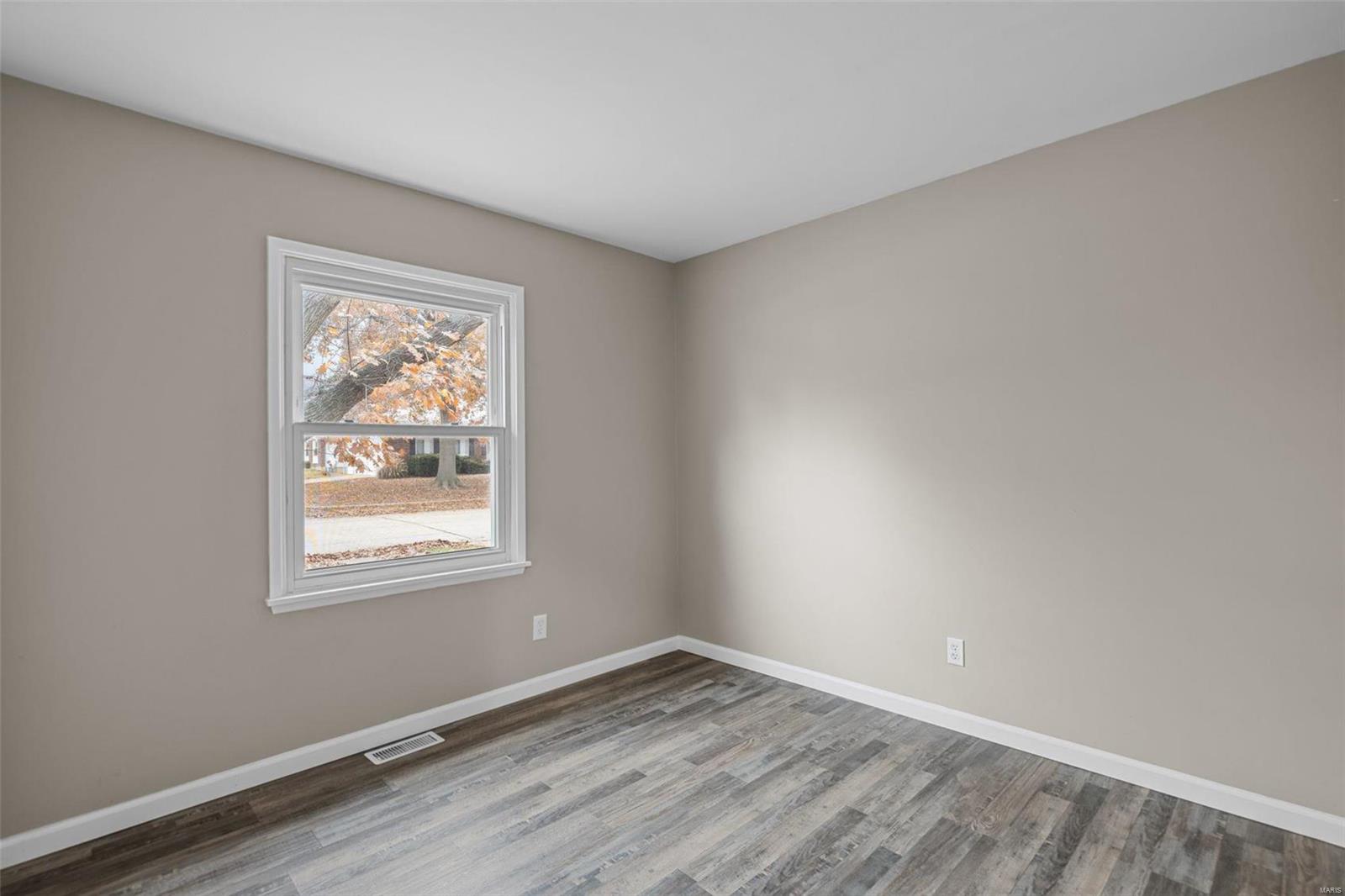 2544 Shorewood Drive