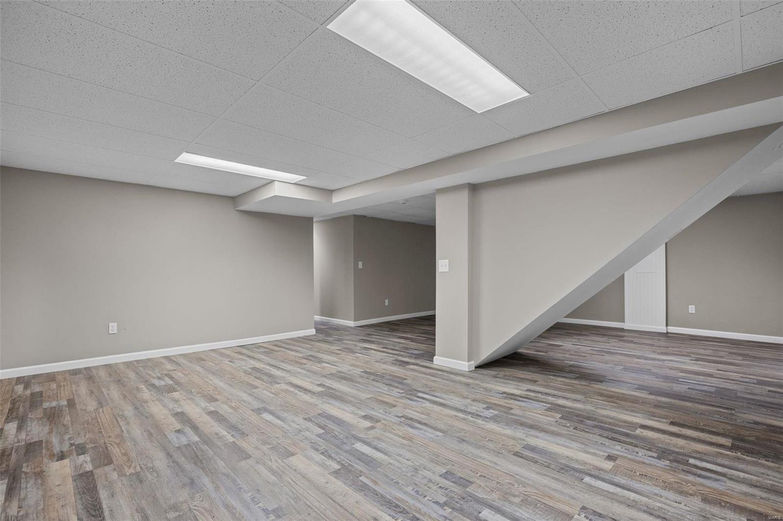 2544 Shorewood Drive